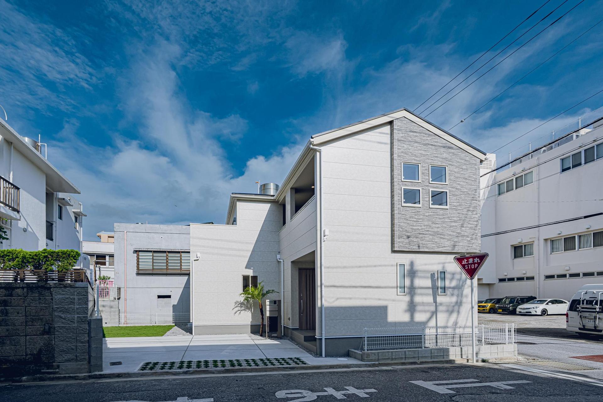 New Corner-Plot Family House in Urasoe — photograph 2