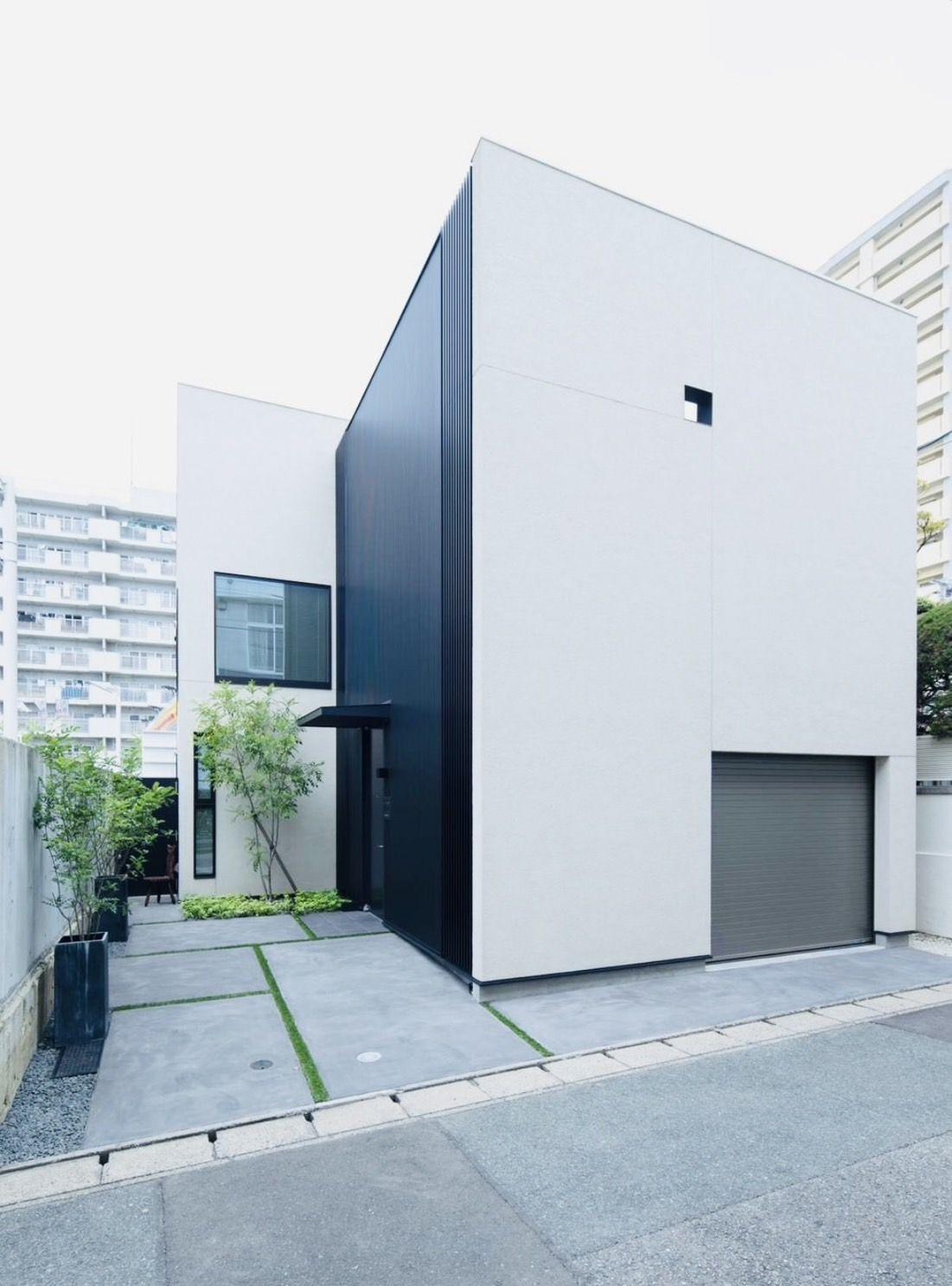 Contemporary House in Fukuoka — photograph 1