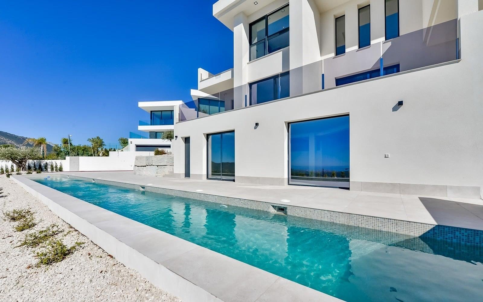 8-Bedroom Luxury Villa in Finestrat — photograph 2