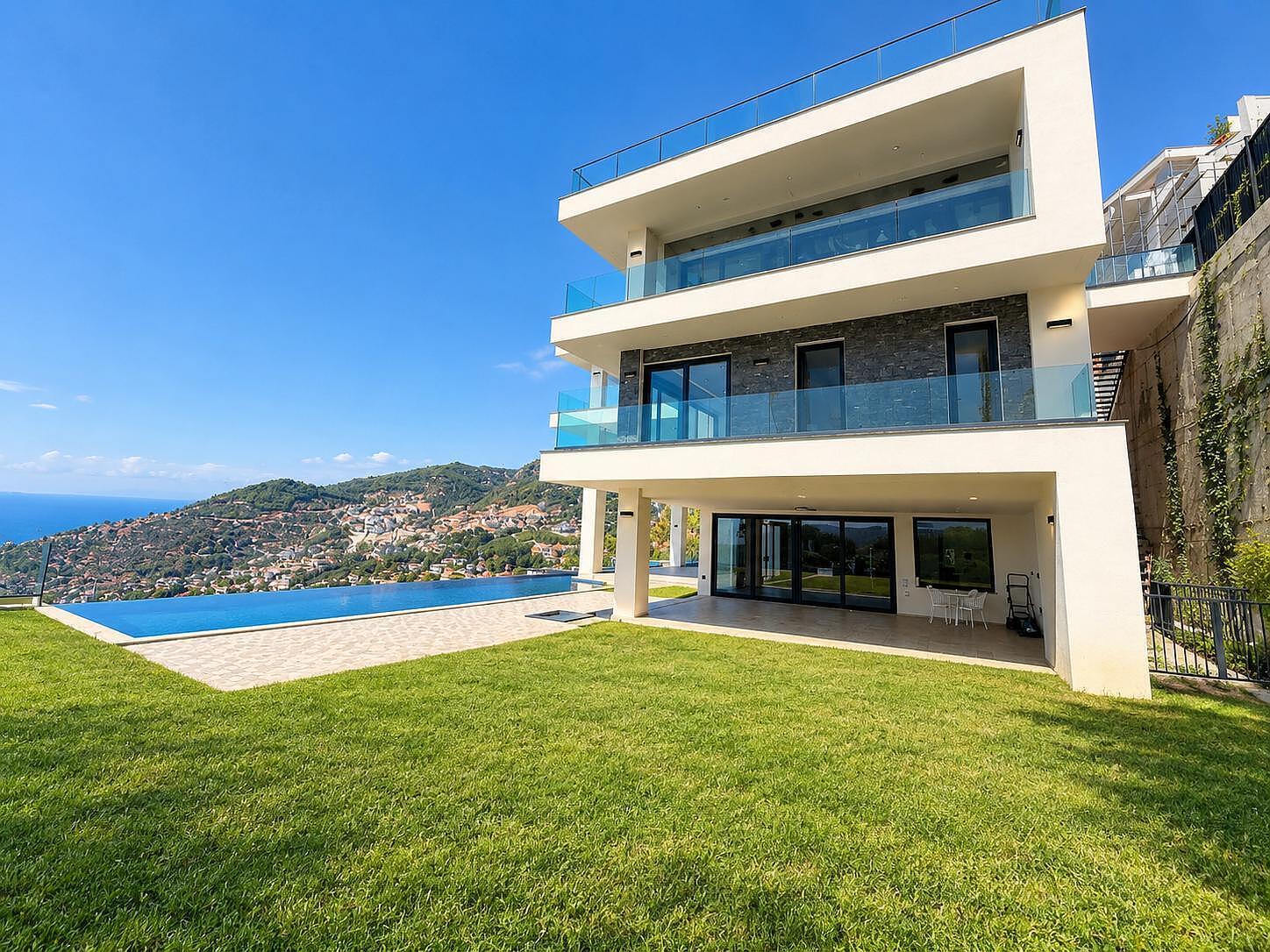 Furnished Sea-View Villa in Antalya — photograph 4