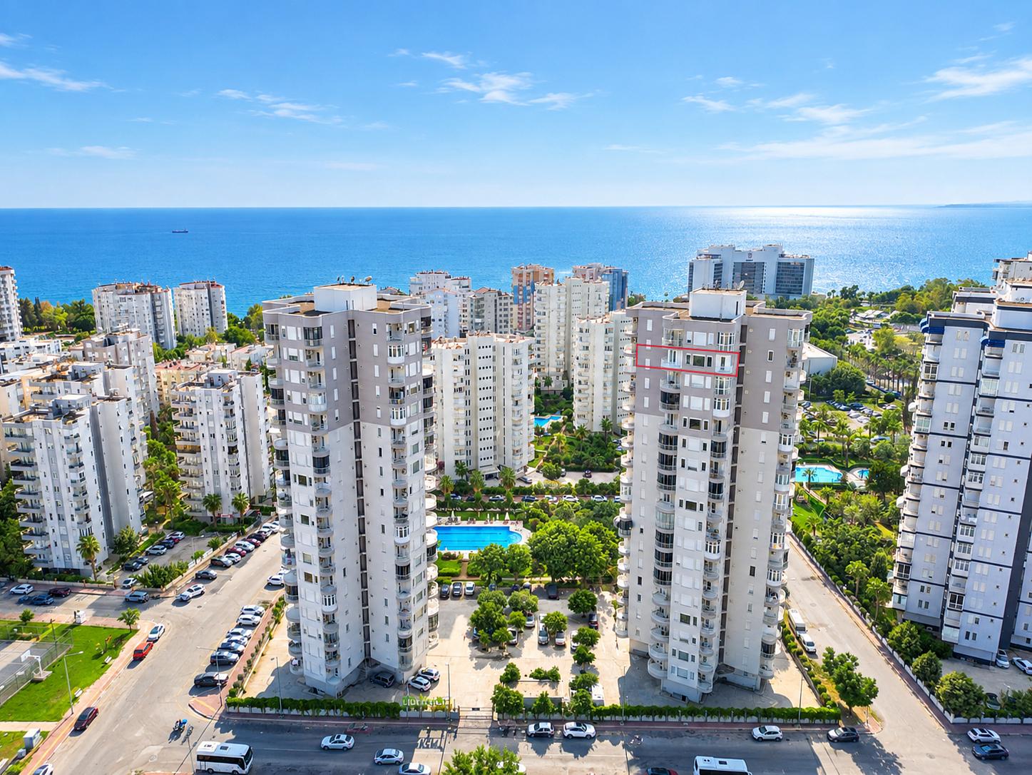 Sea-View Apartment in Antalya — photograph 3