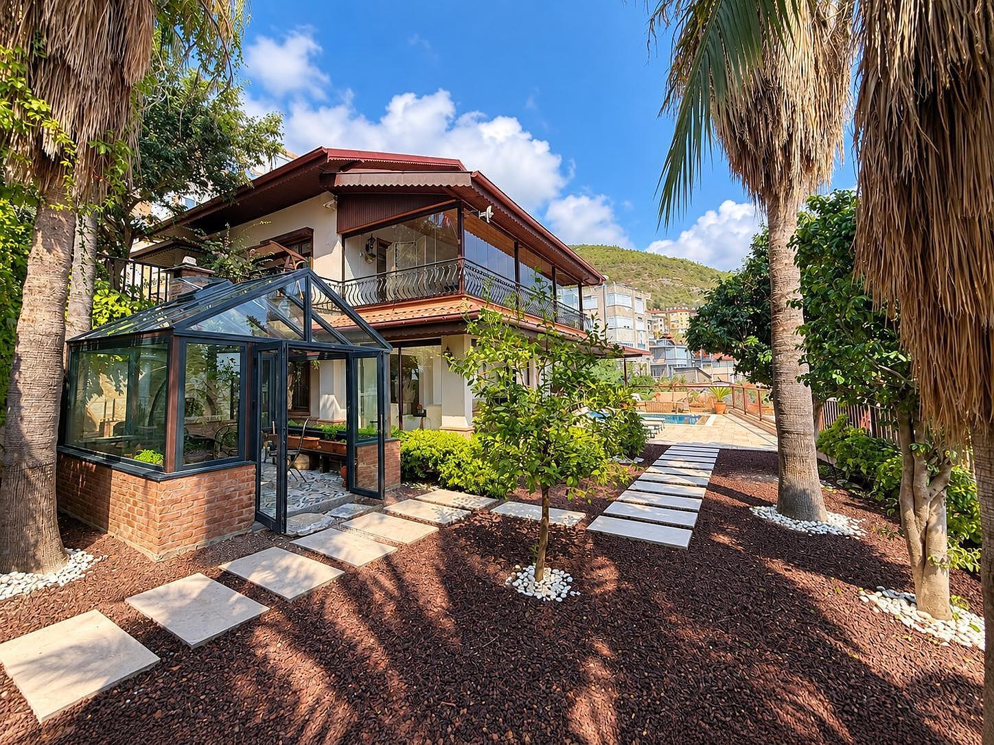 Detached Sea-View Villa in Antalya — photograph 2