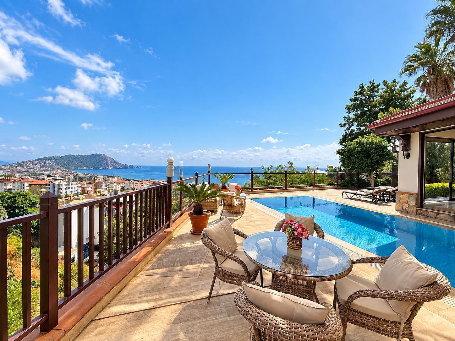 Detached Sea-View Villa in Antalya — photograph 4