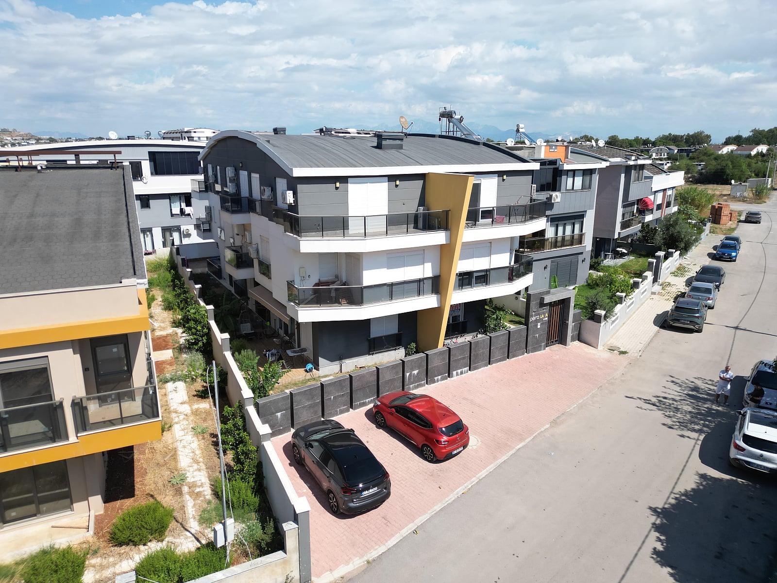 Three-Bedroom Duplex with Pool in Antalya — photograph 2