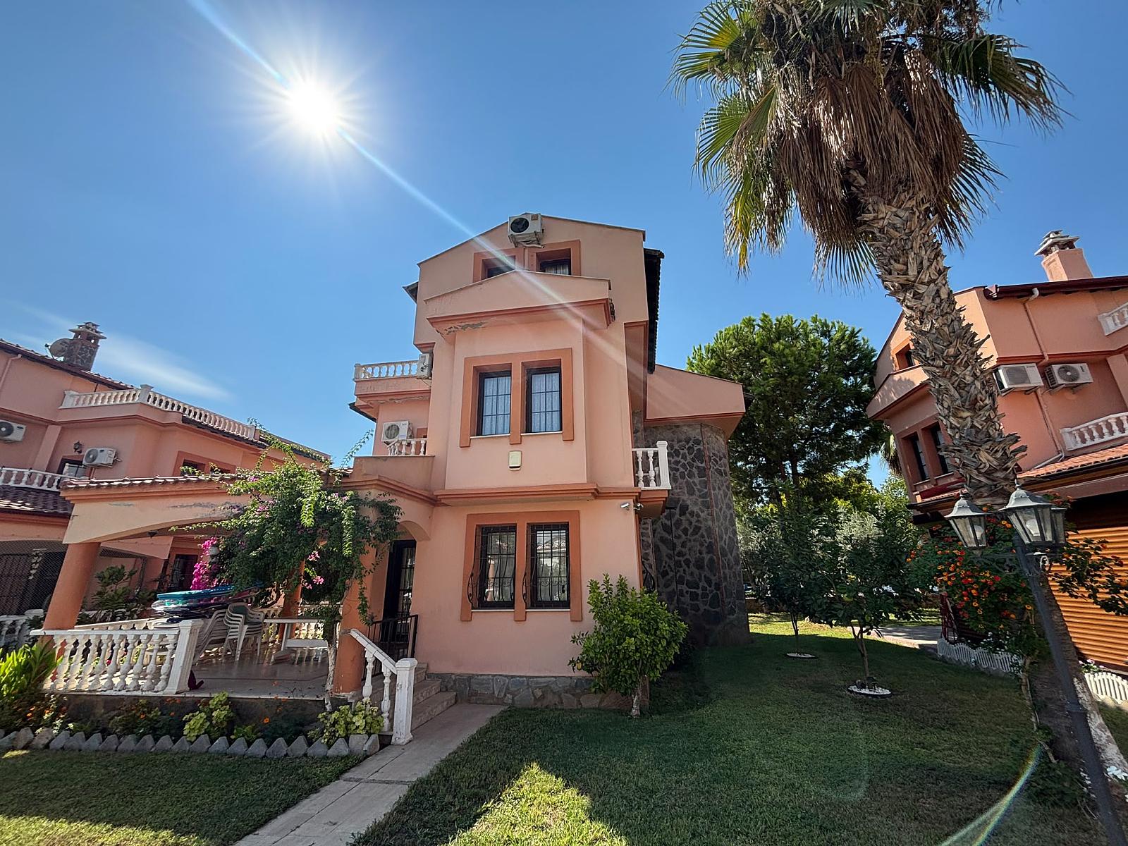 Spacious Villa in Muğla Province — photograph 3