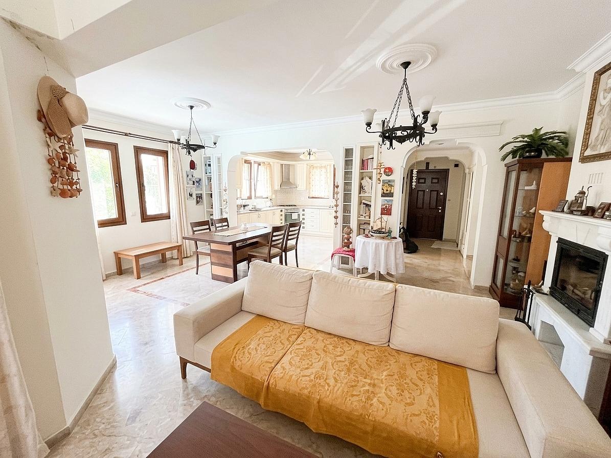 Spacious Villa in Muğla Province — photograph 5
