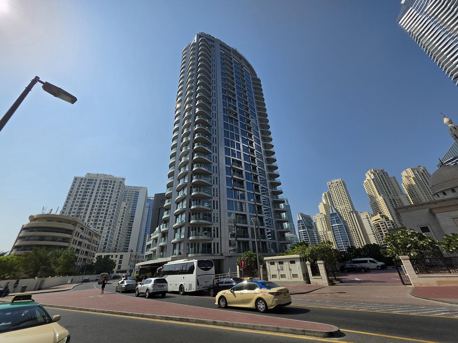 Apartment in Dubai — photograph 4