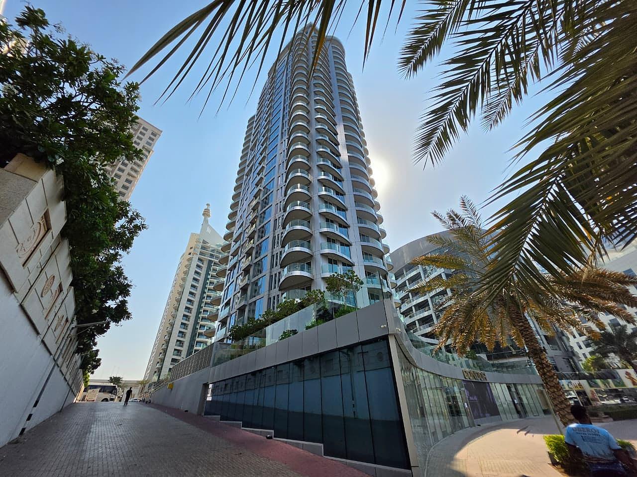 Apartment in Dubai — photograph 3