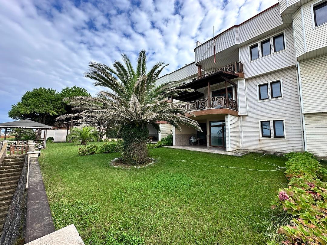 Seafront Villa in Trabzon — photograph 3