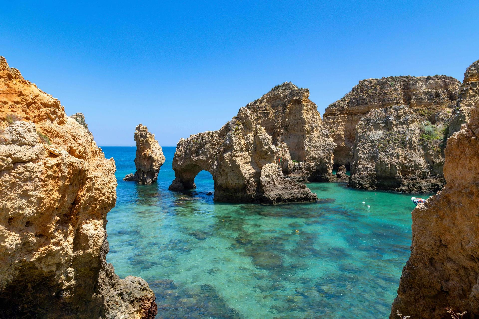 Algarve property investment