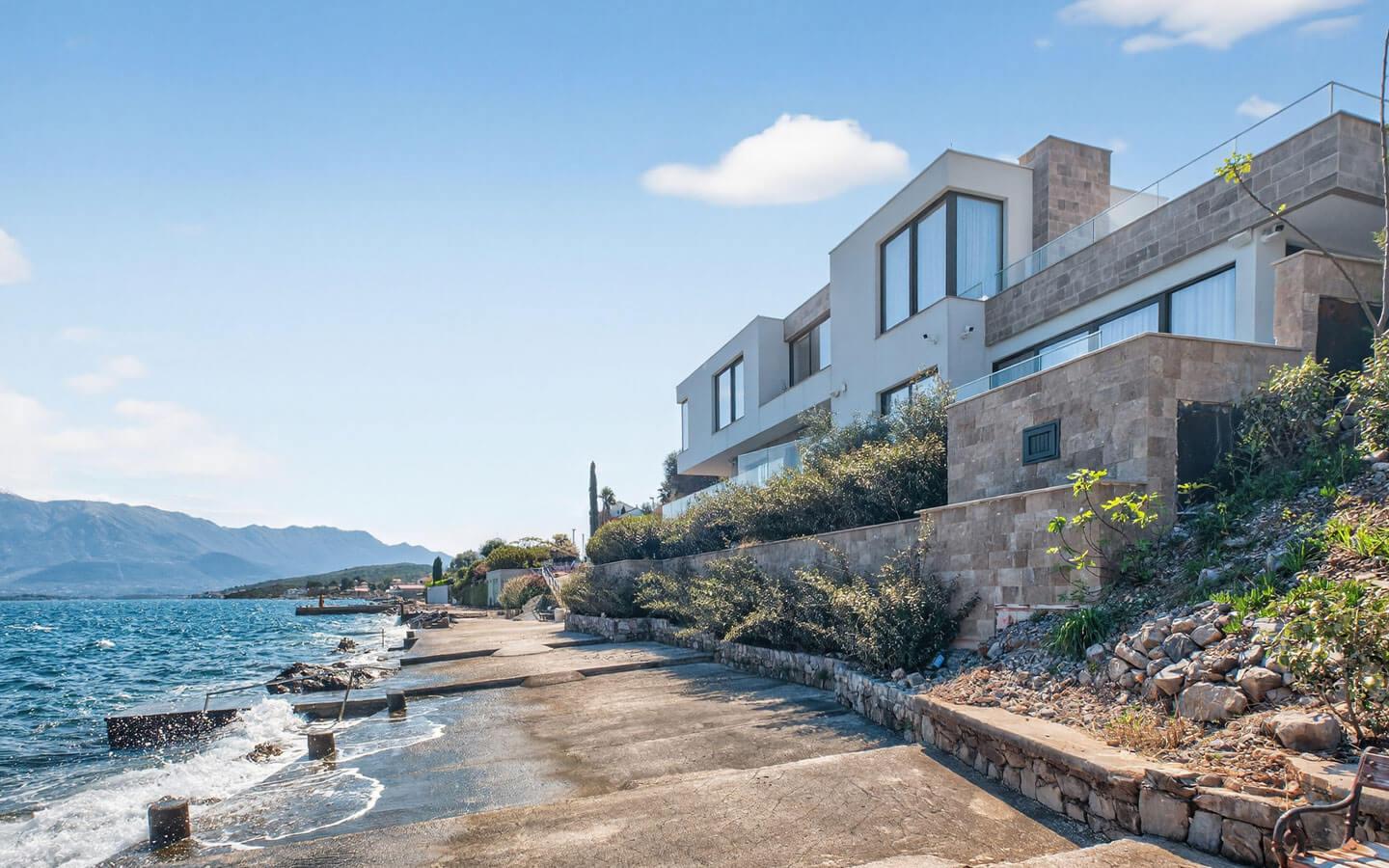 Waterfront Villa in Tivat, Montenegro — photograph 1