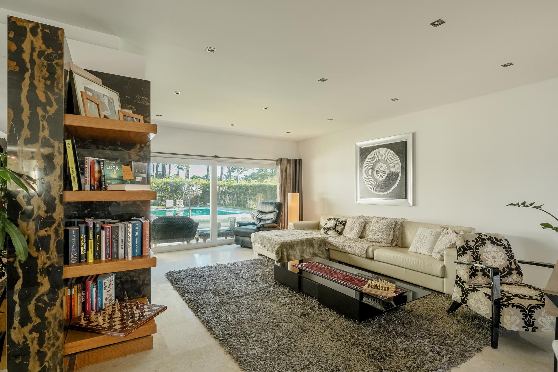 House in Almada (85728) — photograph 4