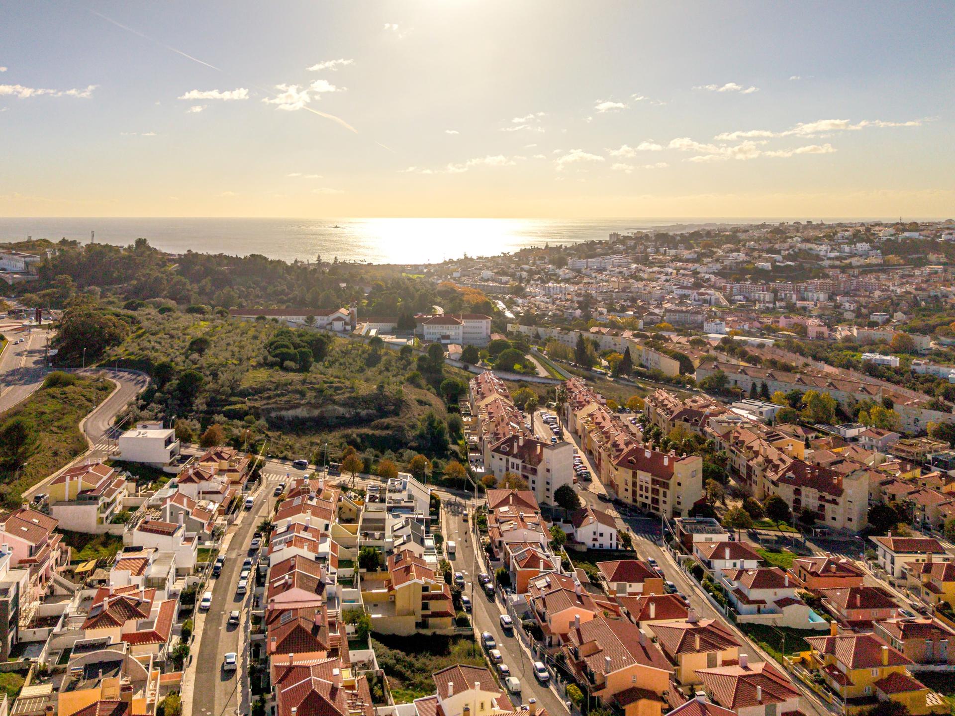 Urban Land in Oeiras (93983) — photograph 1
