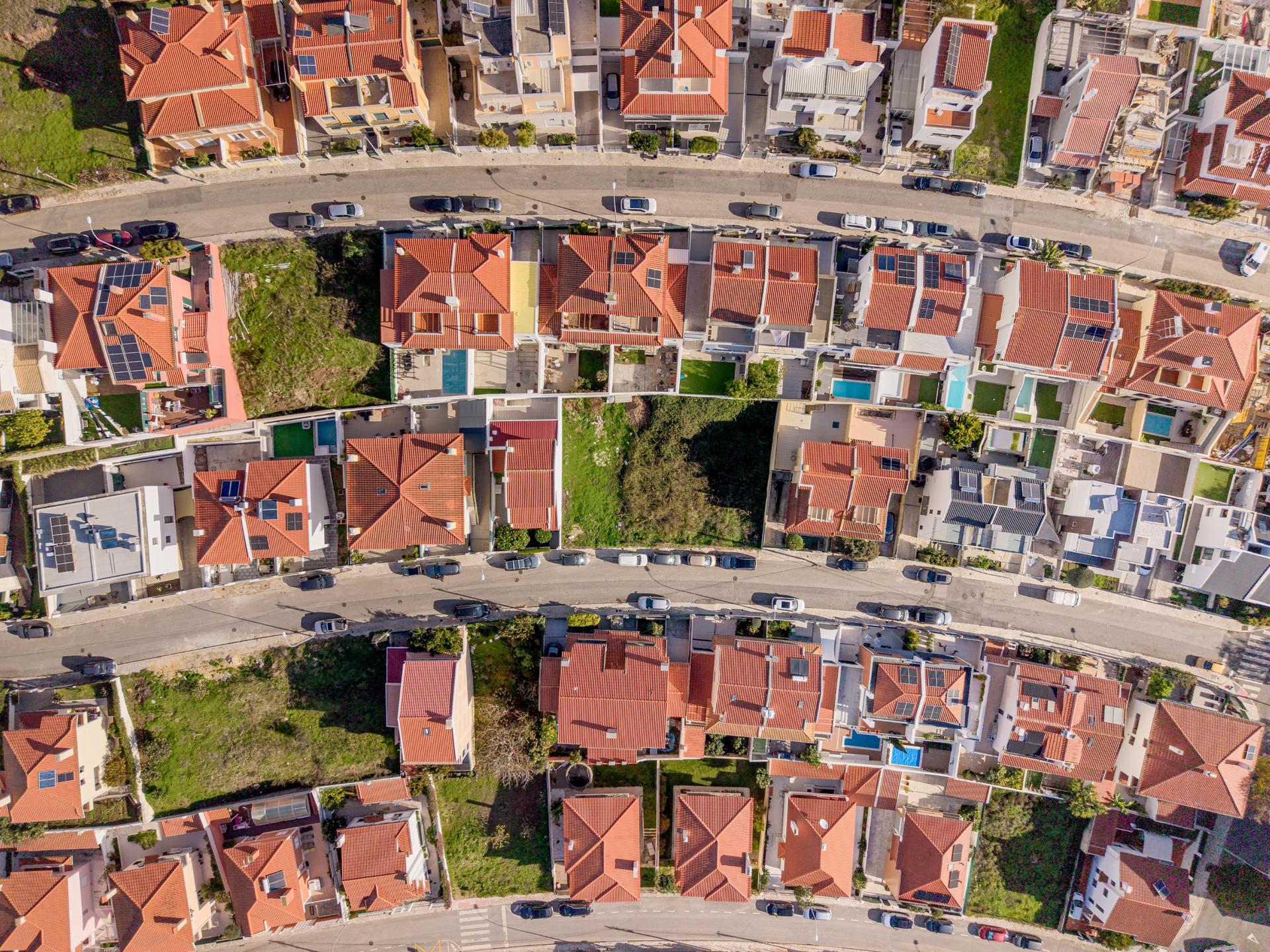 Urban Land in Oeiras (93983) — photograph 5