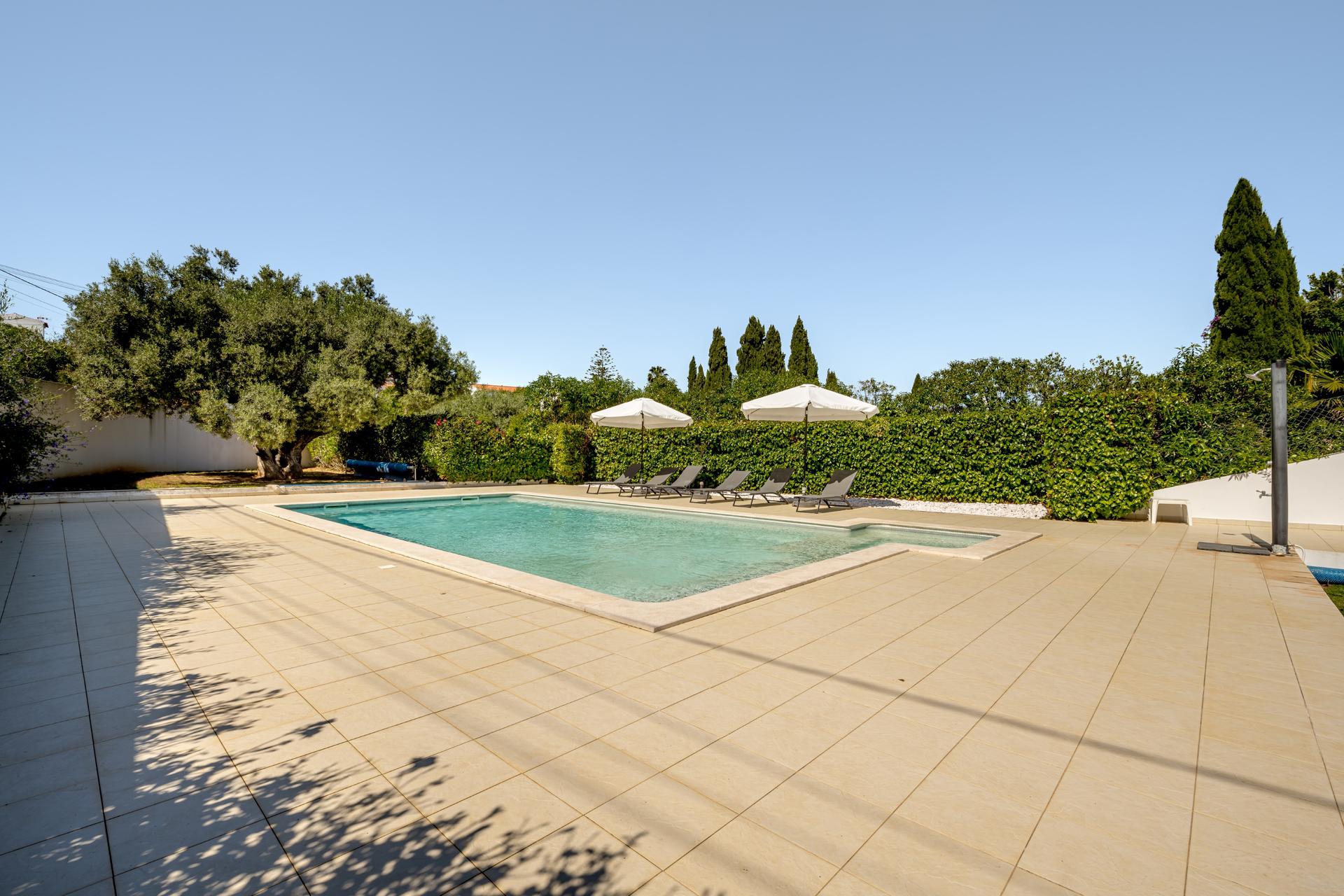 Semi-Detached House in Loulé — photograph 2