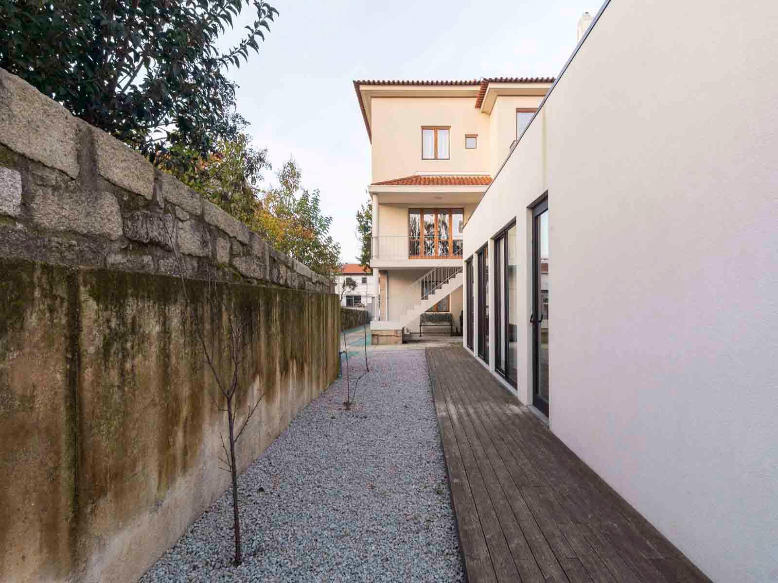 House in Porto (69784) — photograph 3
