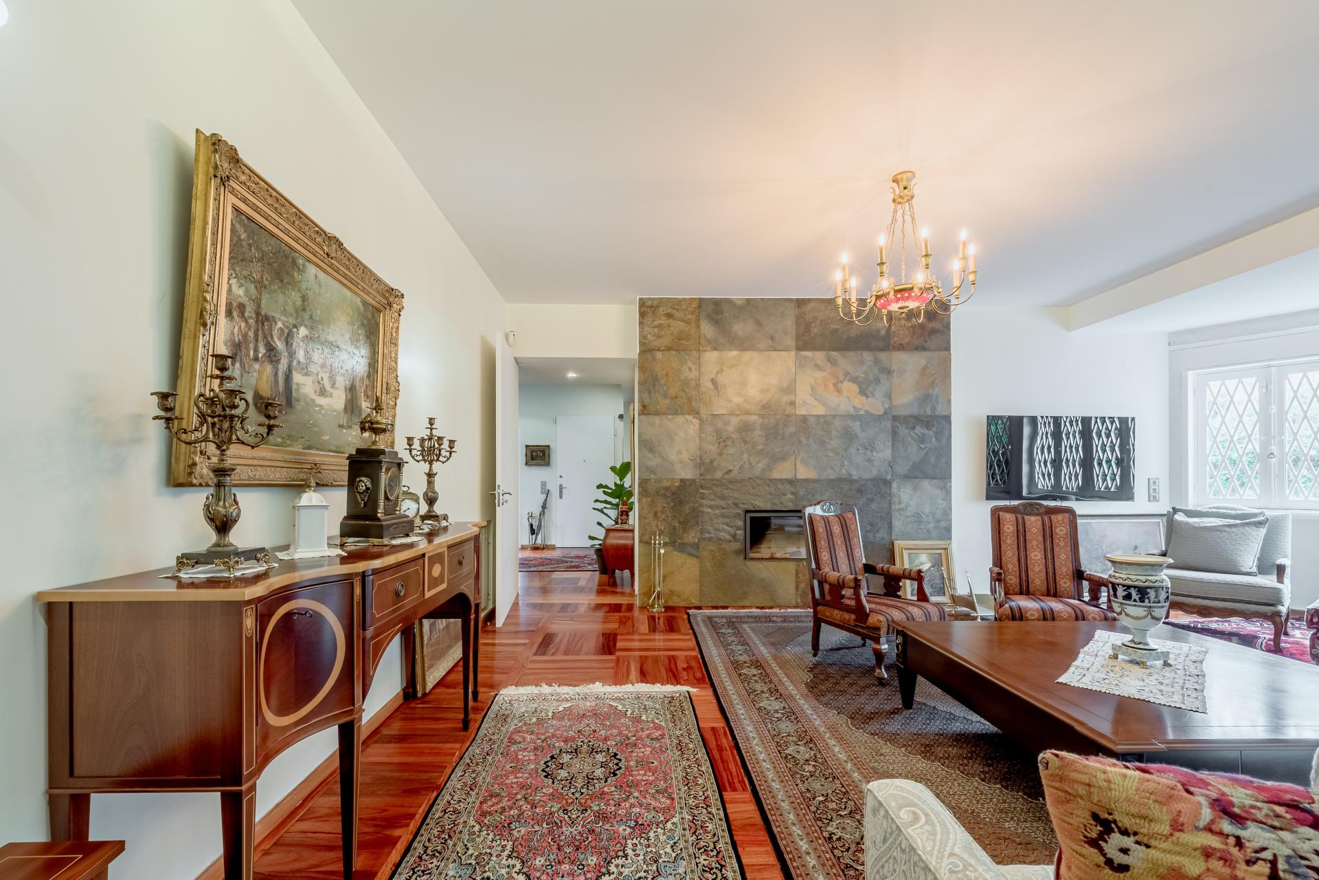 House in Porto (91460) — photograph 4