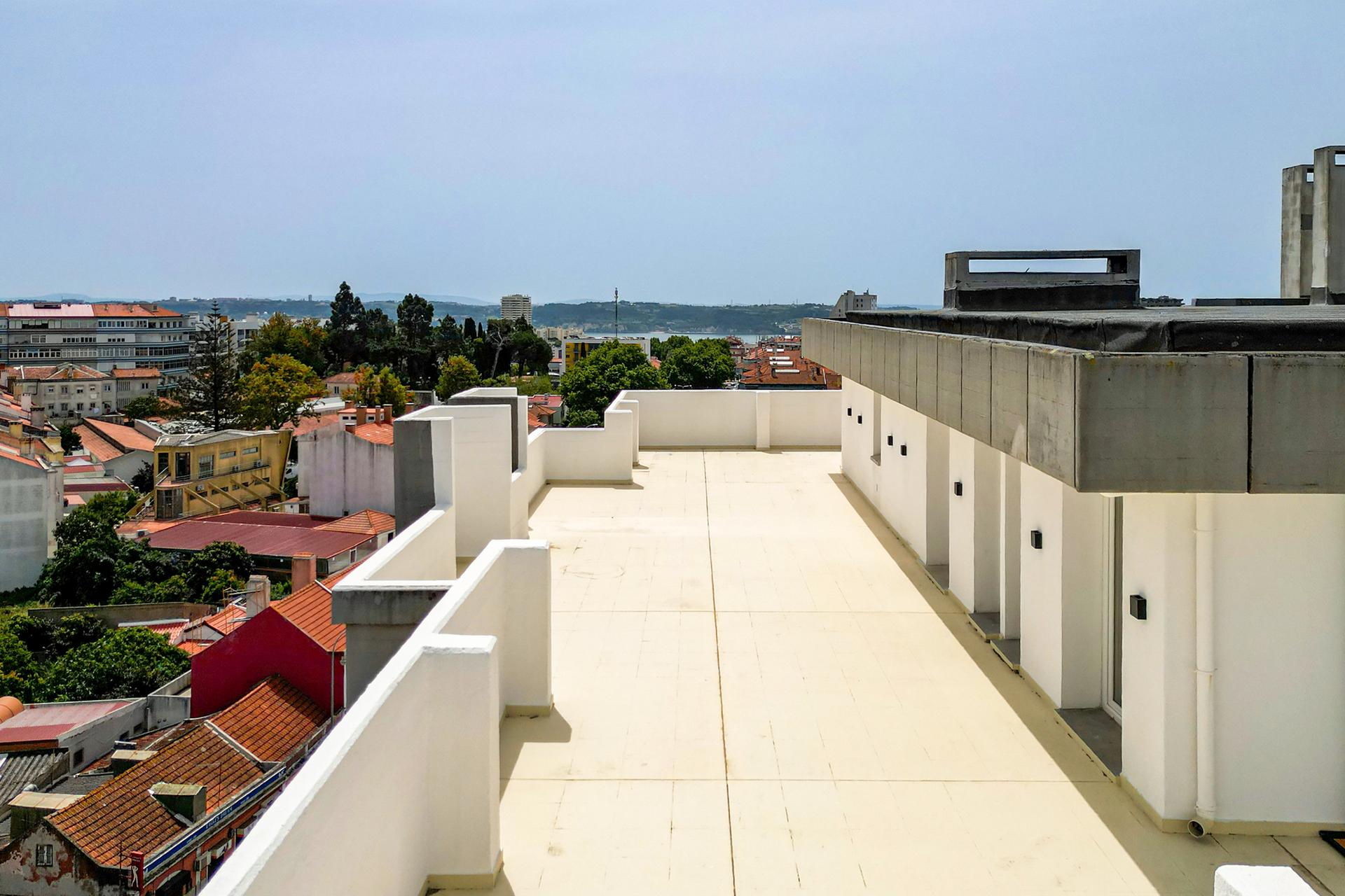 Apartment in Oeiras (95920) — photograph 2