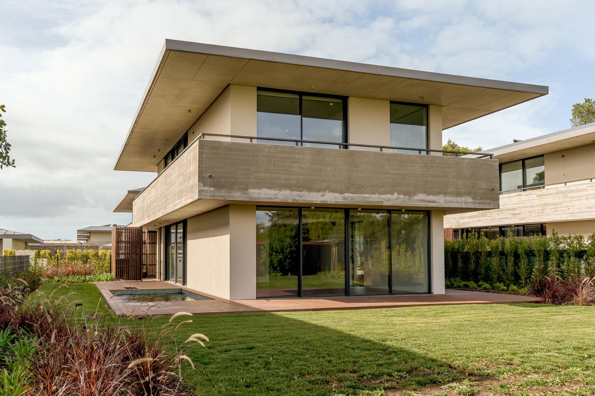 House in Cascais (92137) — photograph 3
