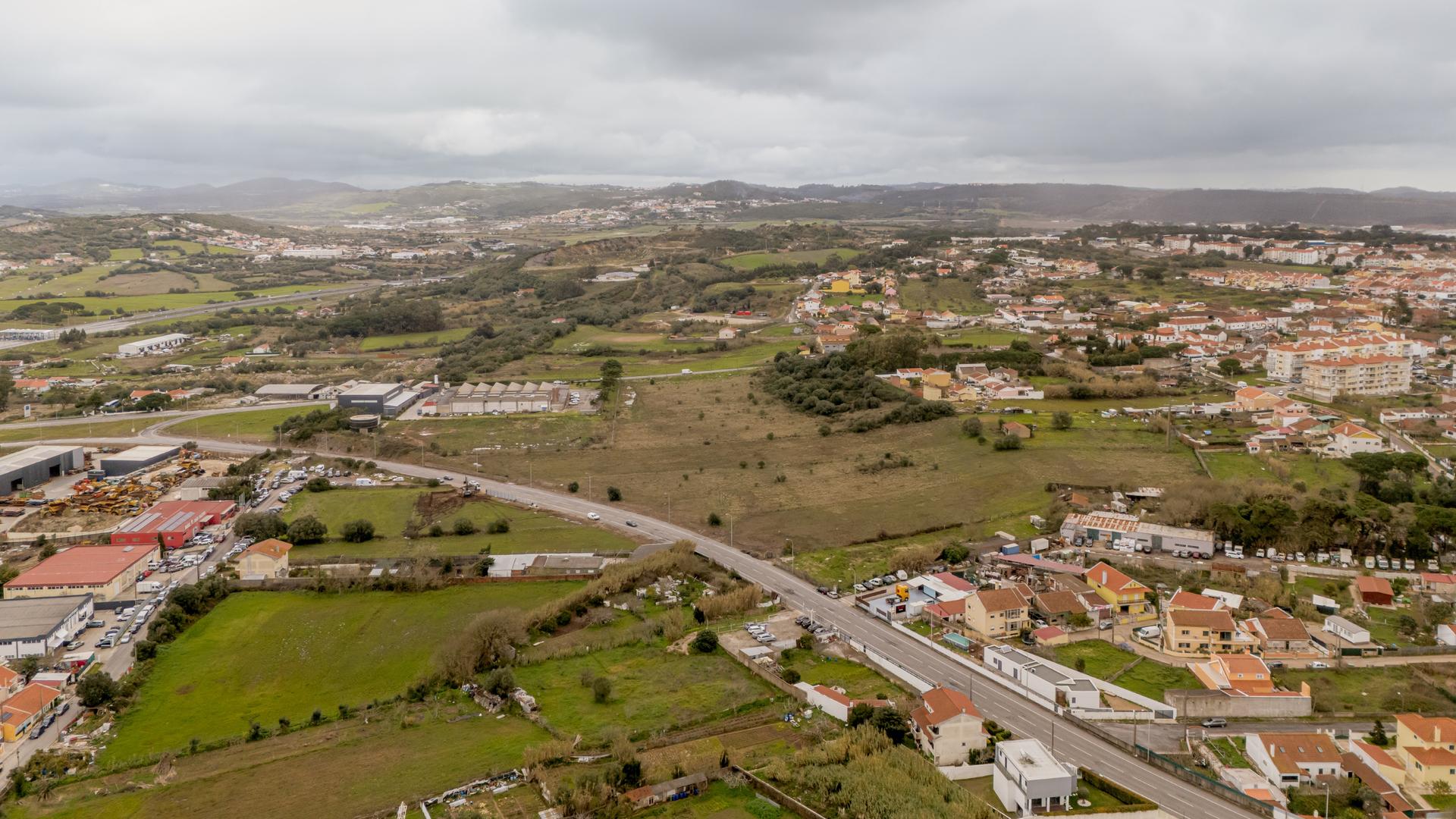 Land in Sintra (95084) — photograph 2