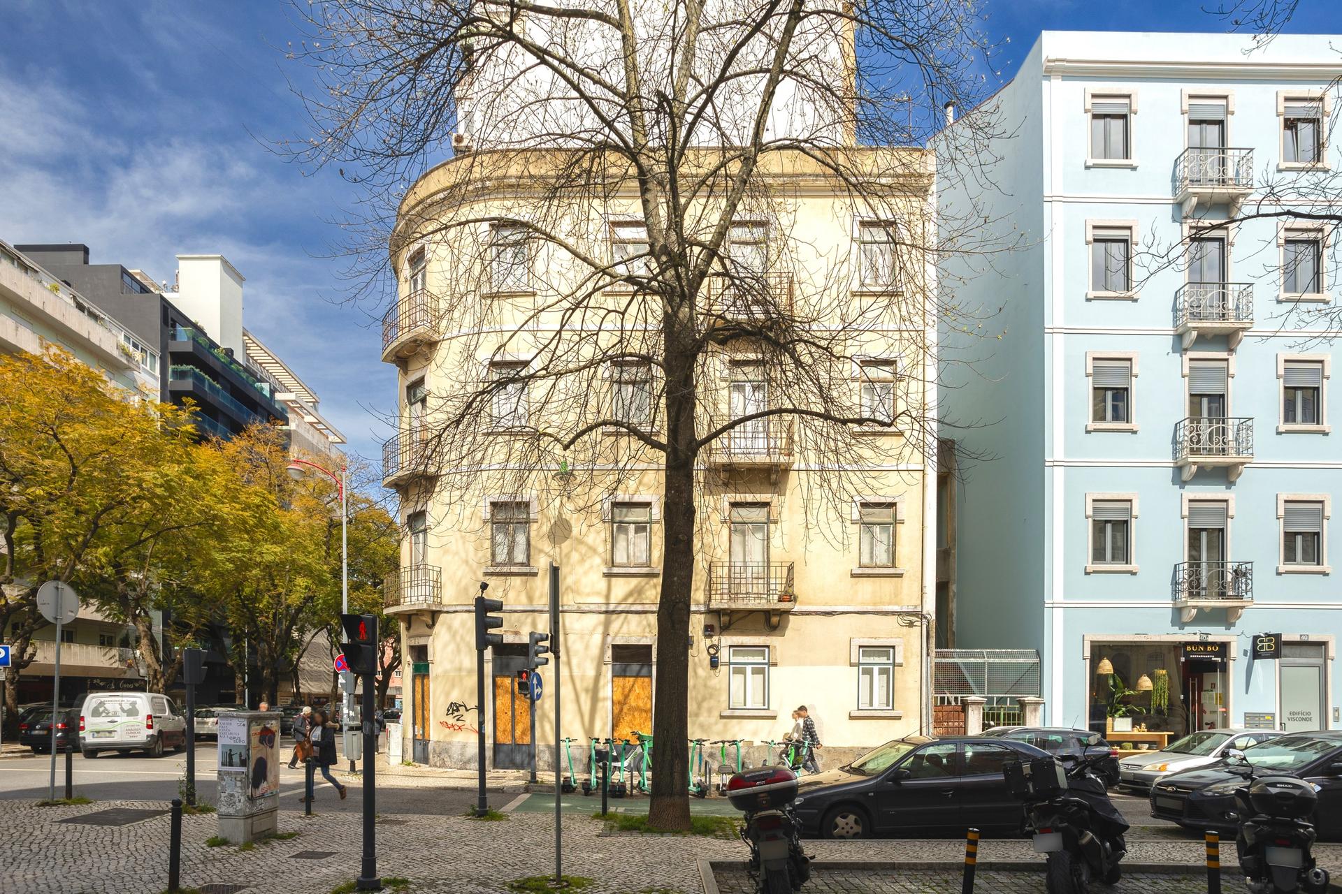 Building in Lisboa (96593) — photograph 3