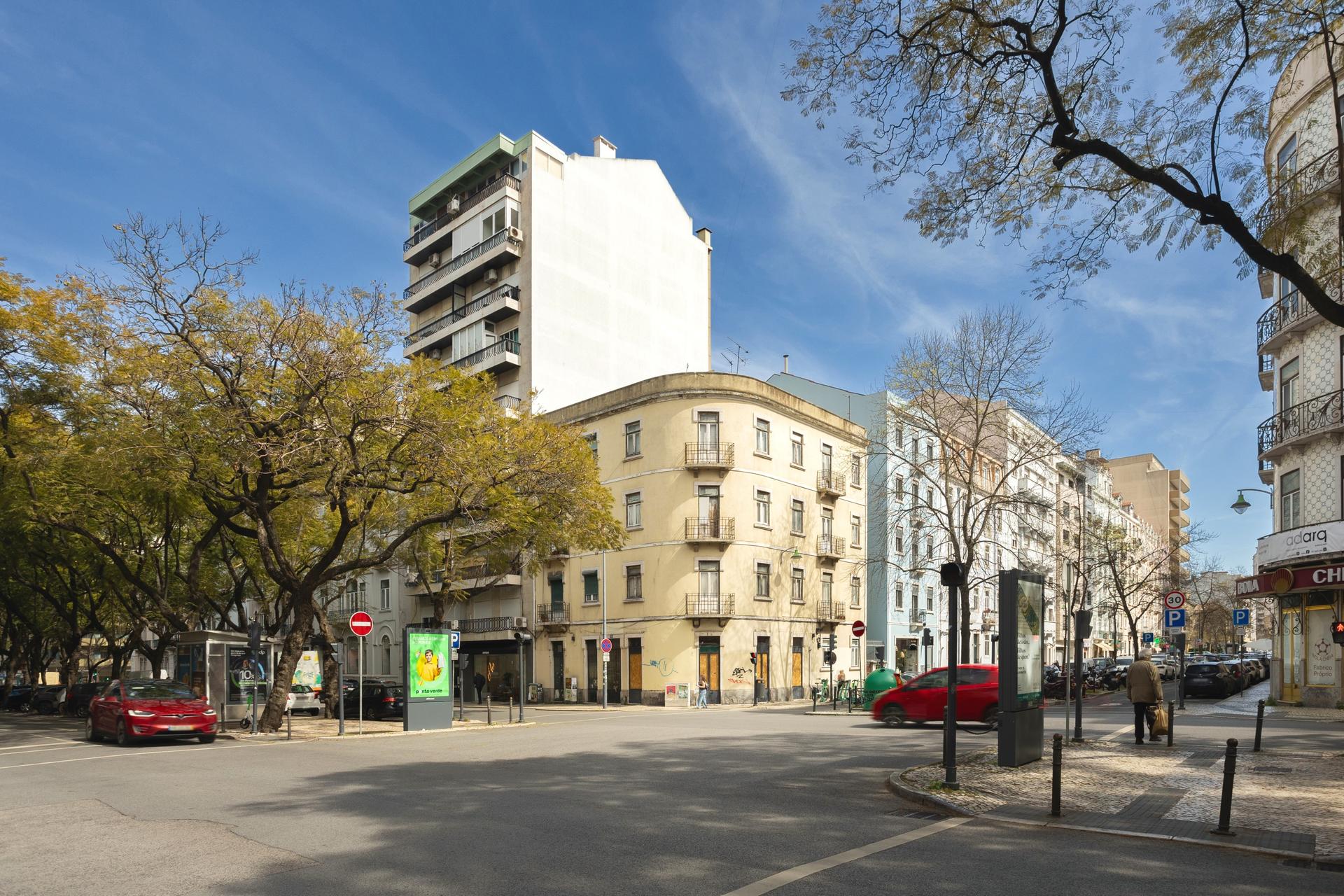 Building in Lisboa (96593) — photograph 4