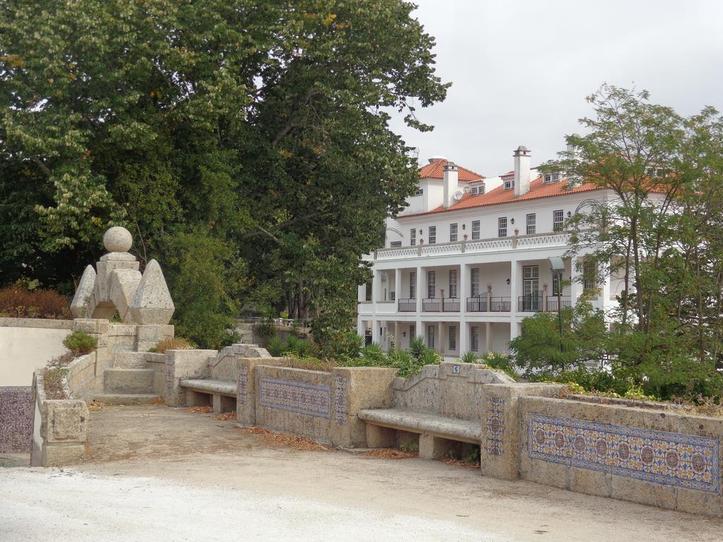 Building in Mangualde — photograph 3