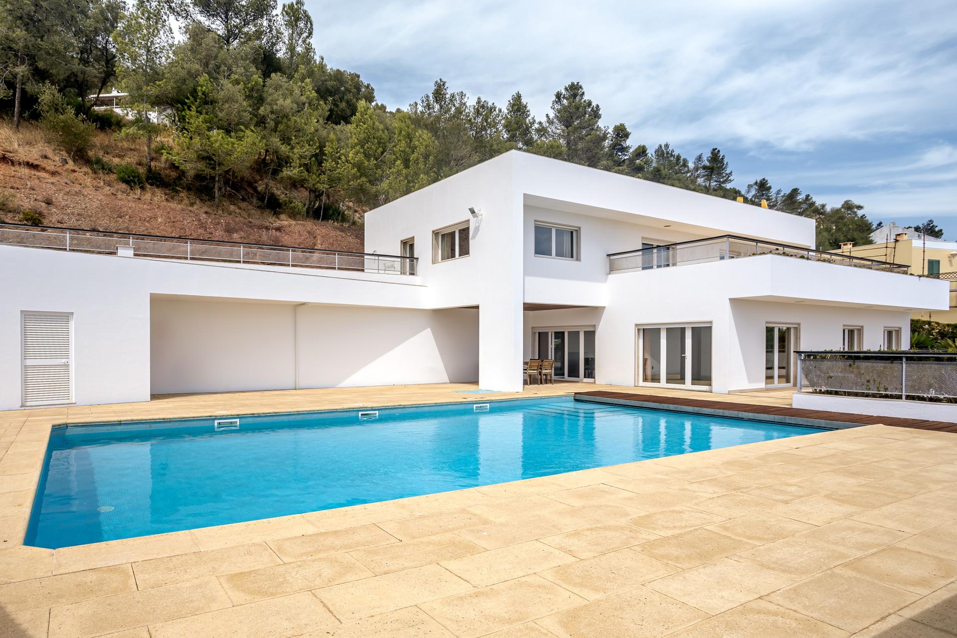 House in Sesimbra (91491) — photograph 2