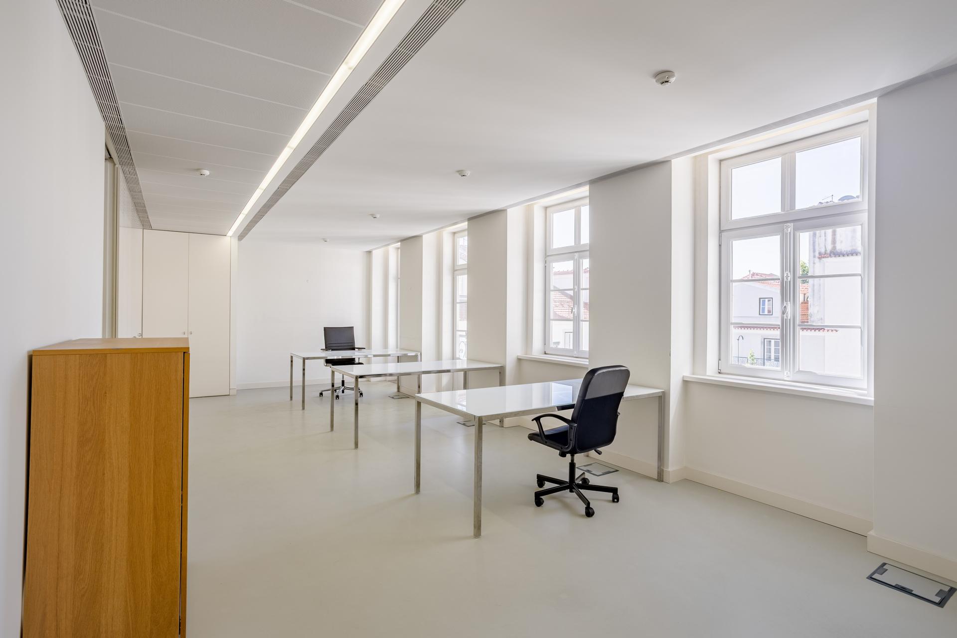 Office / Practice in Lisboa (88917) — photograph 3