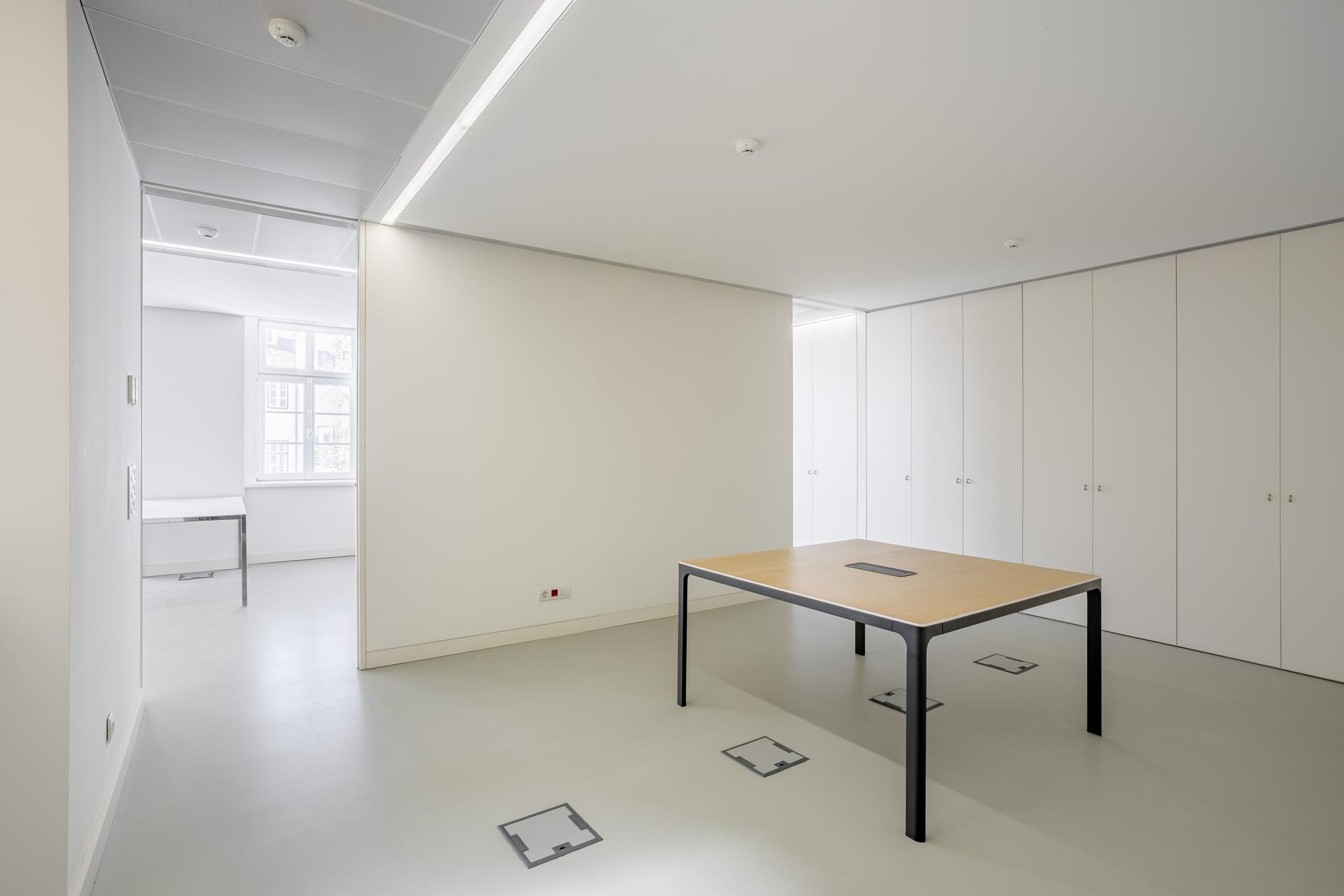Office / Practice in Lisboa (88917) — photograph 4