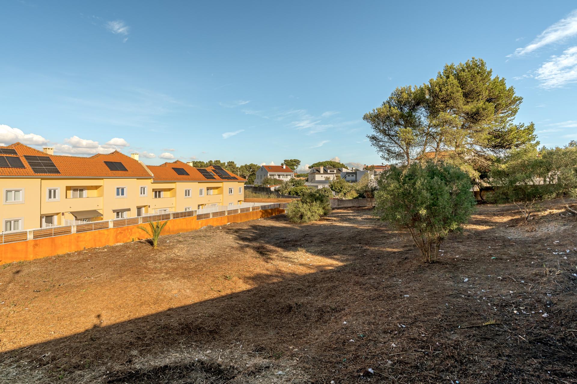 Land in Cascais (93664) — photograph 2