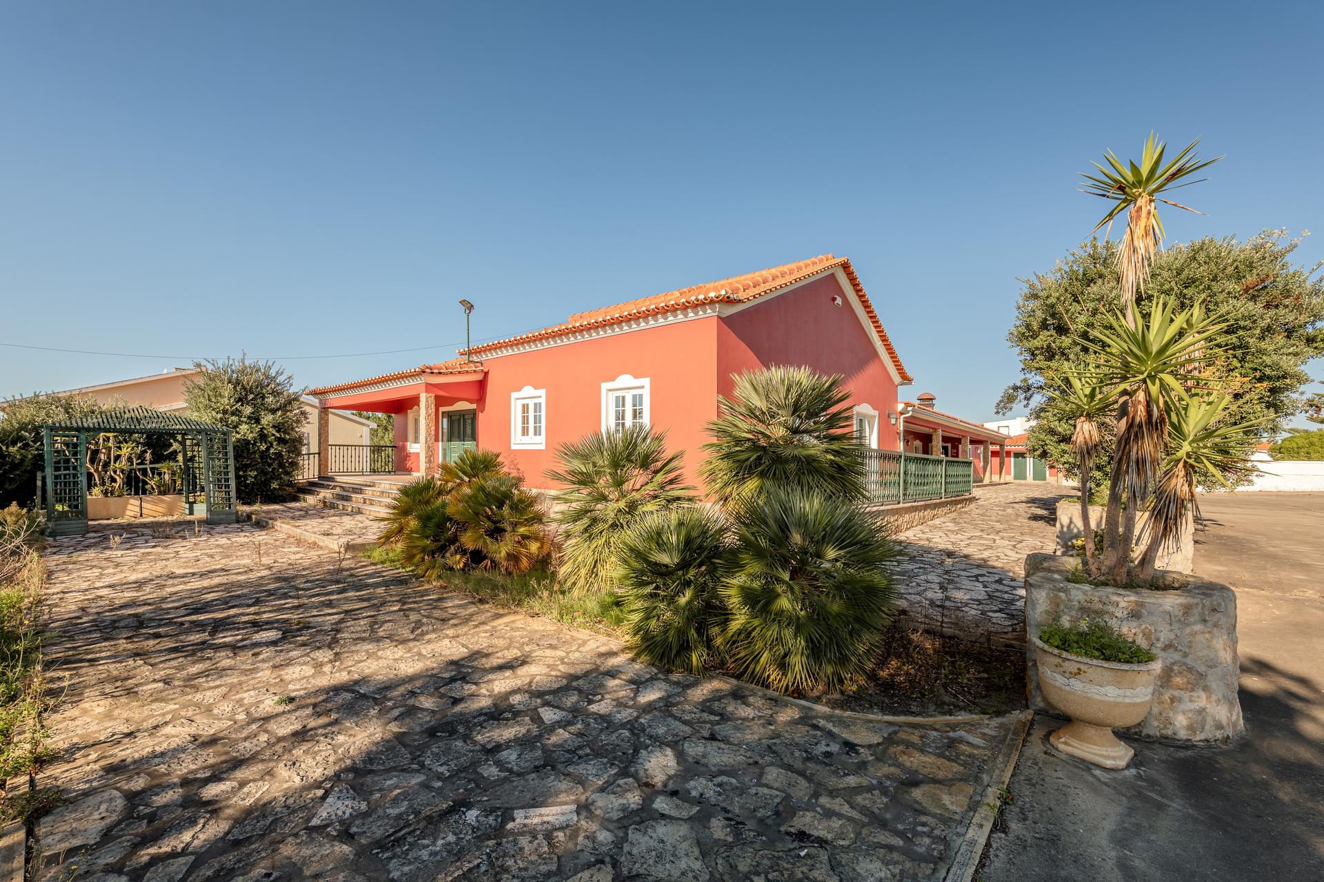 Farm in Torres Vedras (85248) — photograph 5