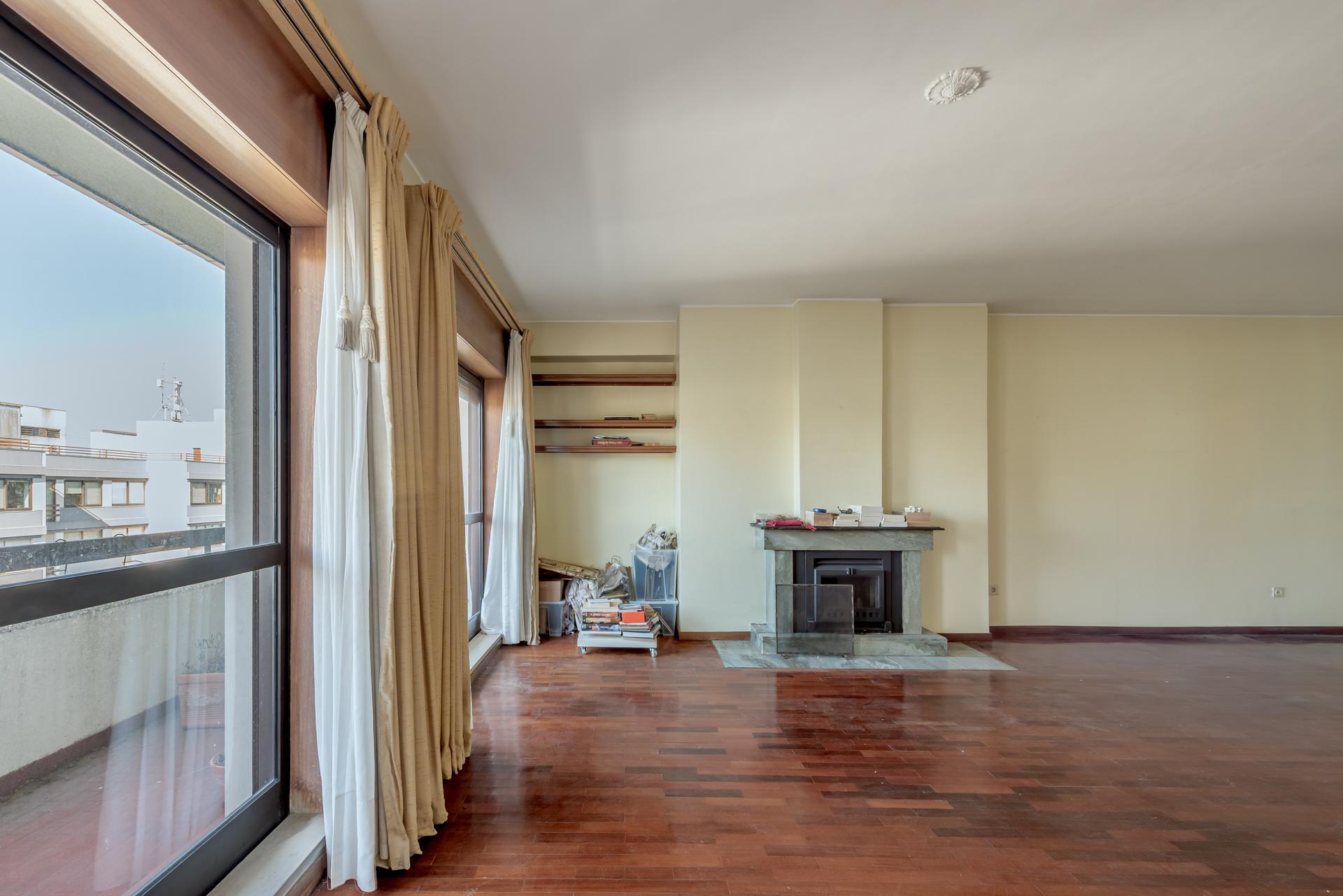 Apartment in Porto (95211) — photograph 3