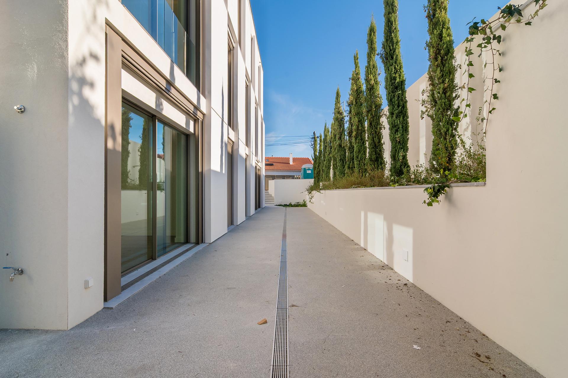 Apartment in Cascais (94623) — photograph 1