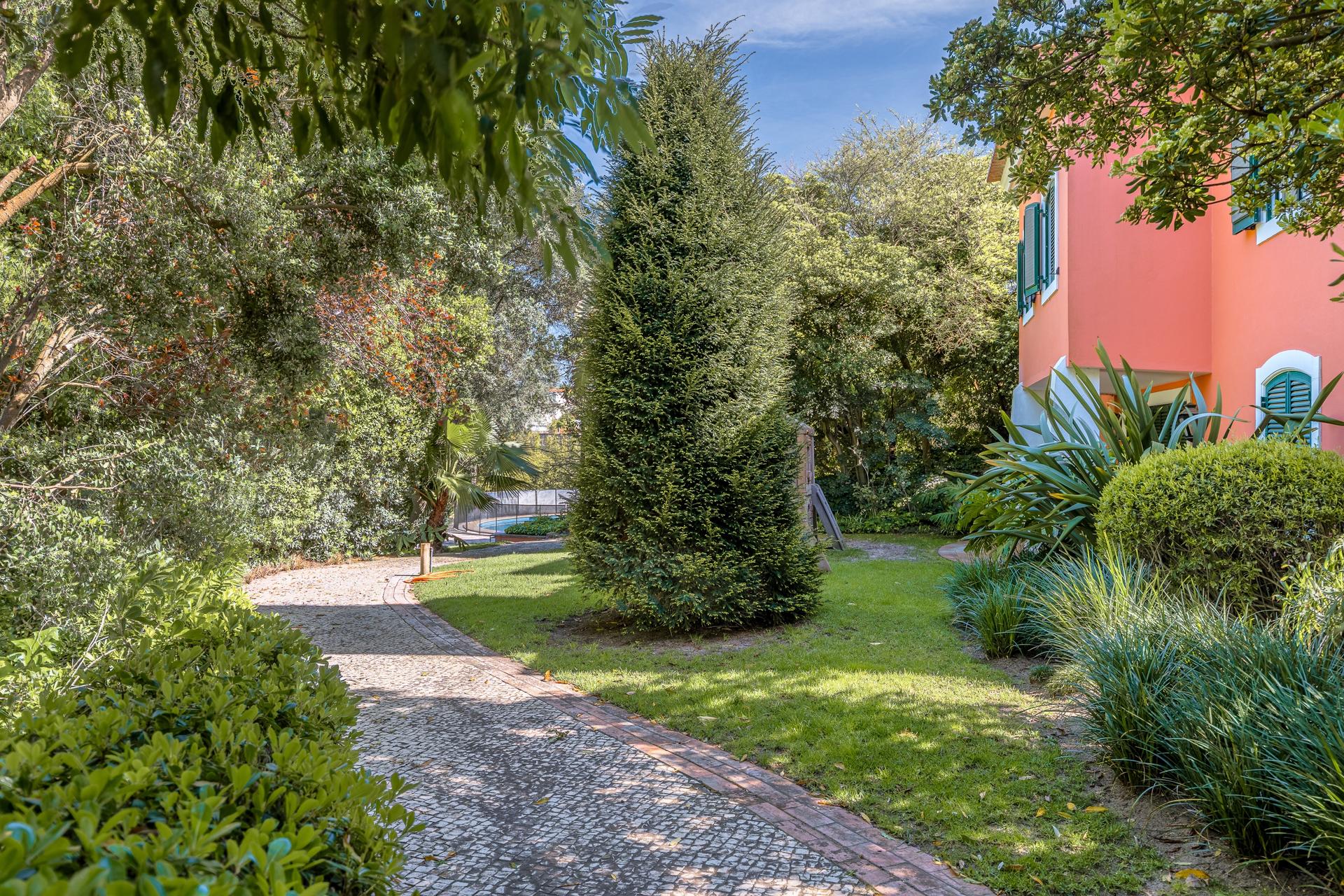 Land in Cascais (80073) — photograph 5