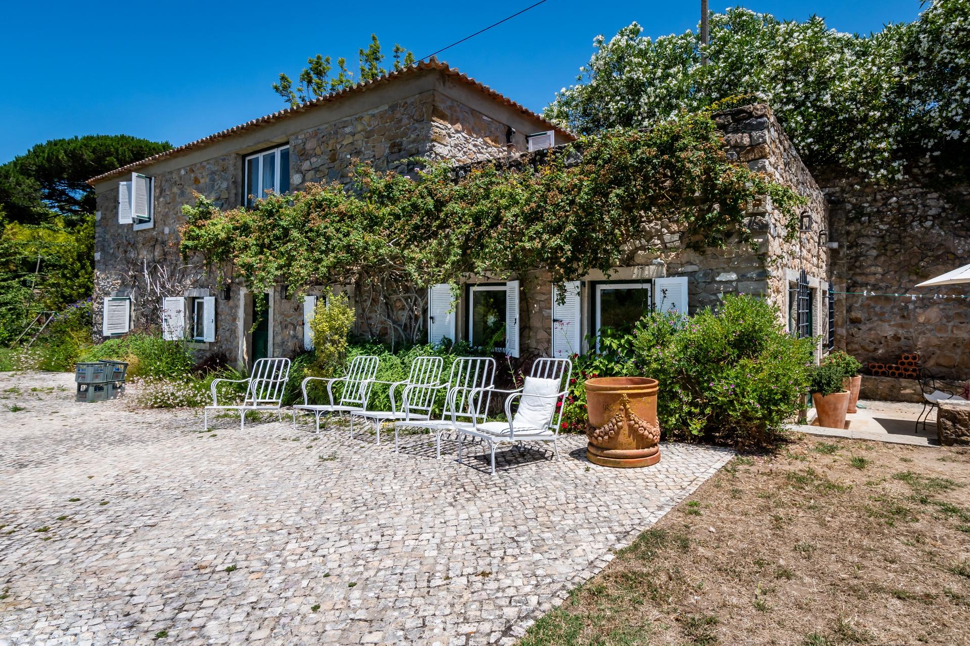 Farm in Sintra (88863) — photograph 3