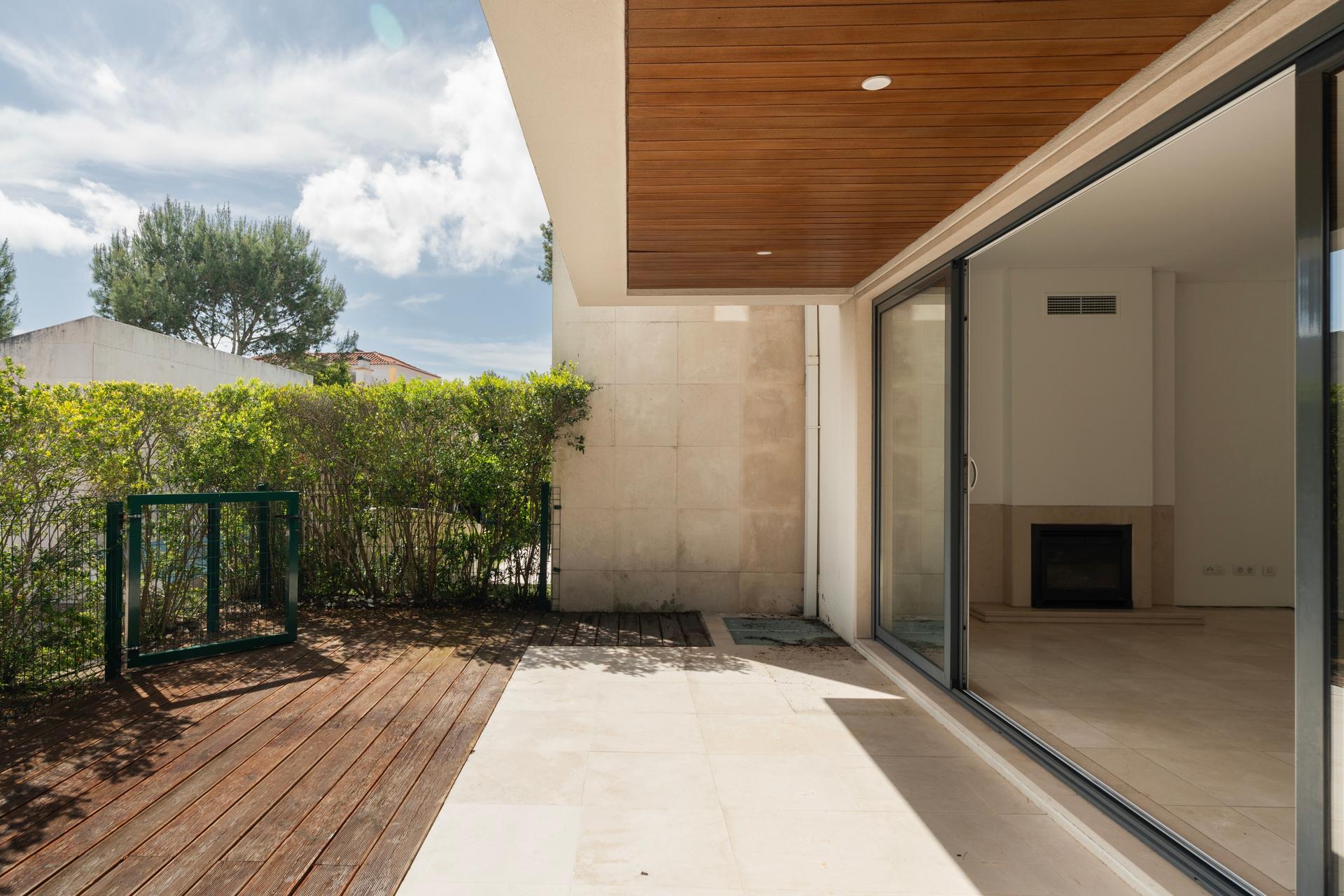 House in Cascais (96888) — photograph 2