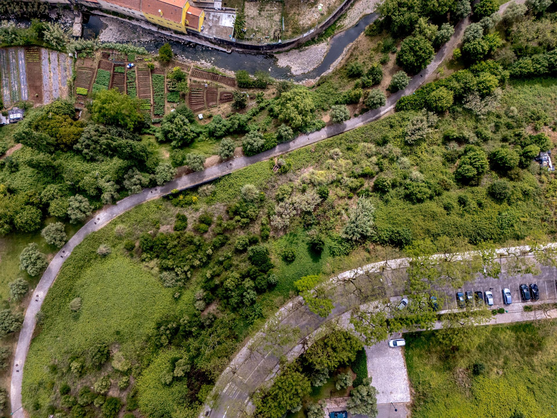 Urban Land in Oeiras (96596) — photograph 2