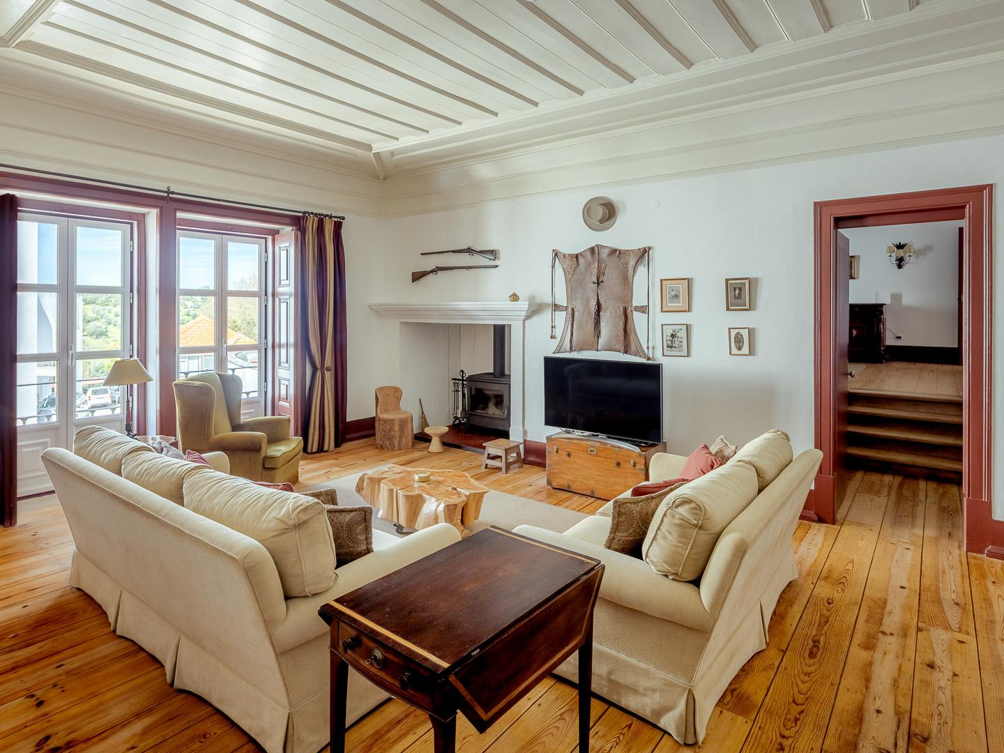 House in Montemor-o-Novo — photograph 1