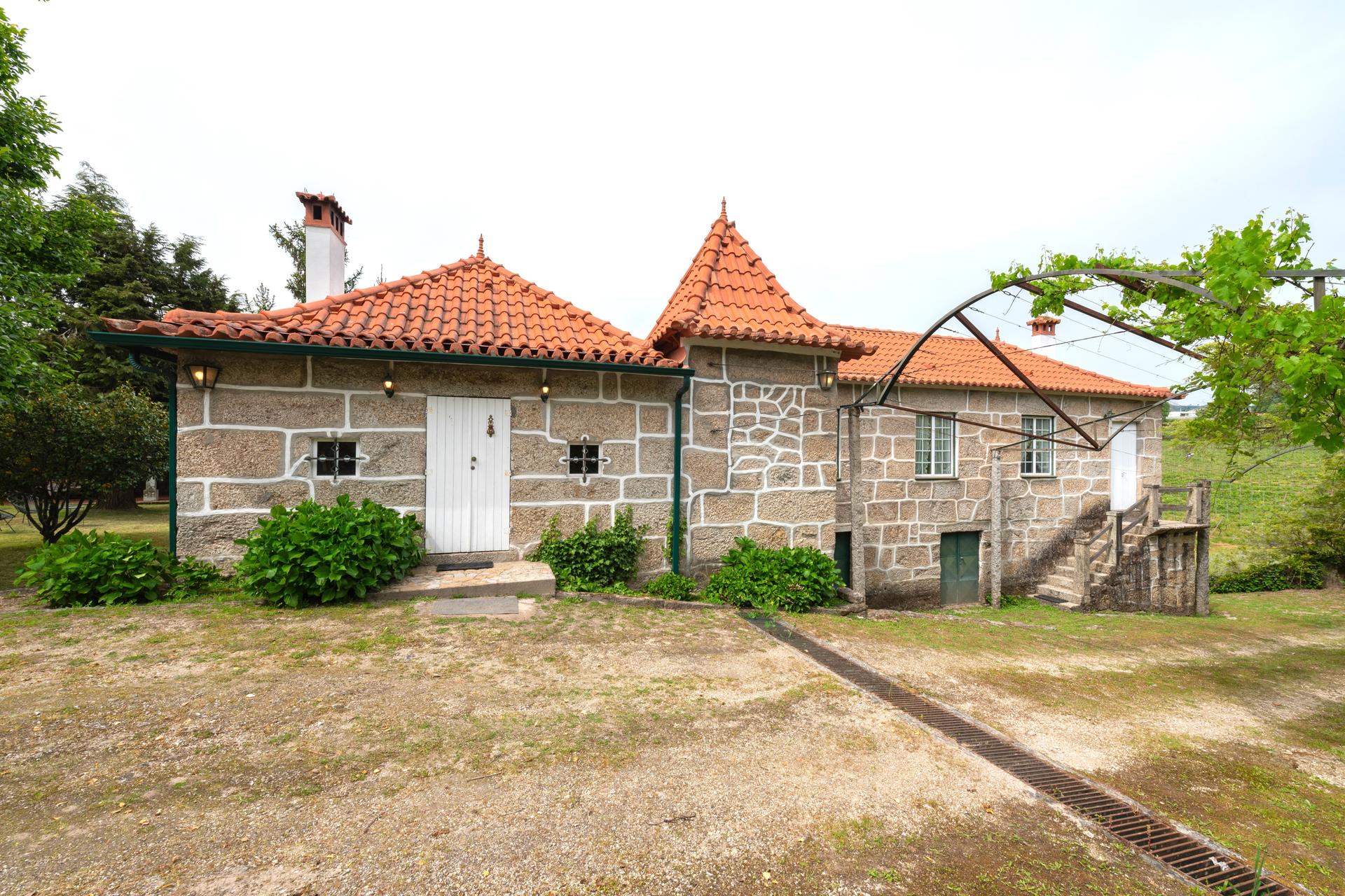 Farm in Penafiel (96907) — photograph 4