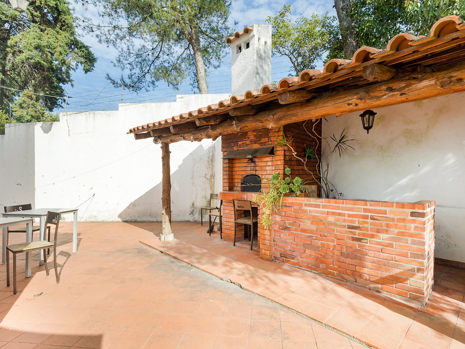 Farm in Sintra (99471) — photograph 4