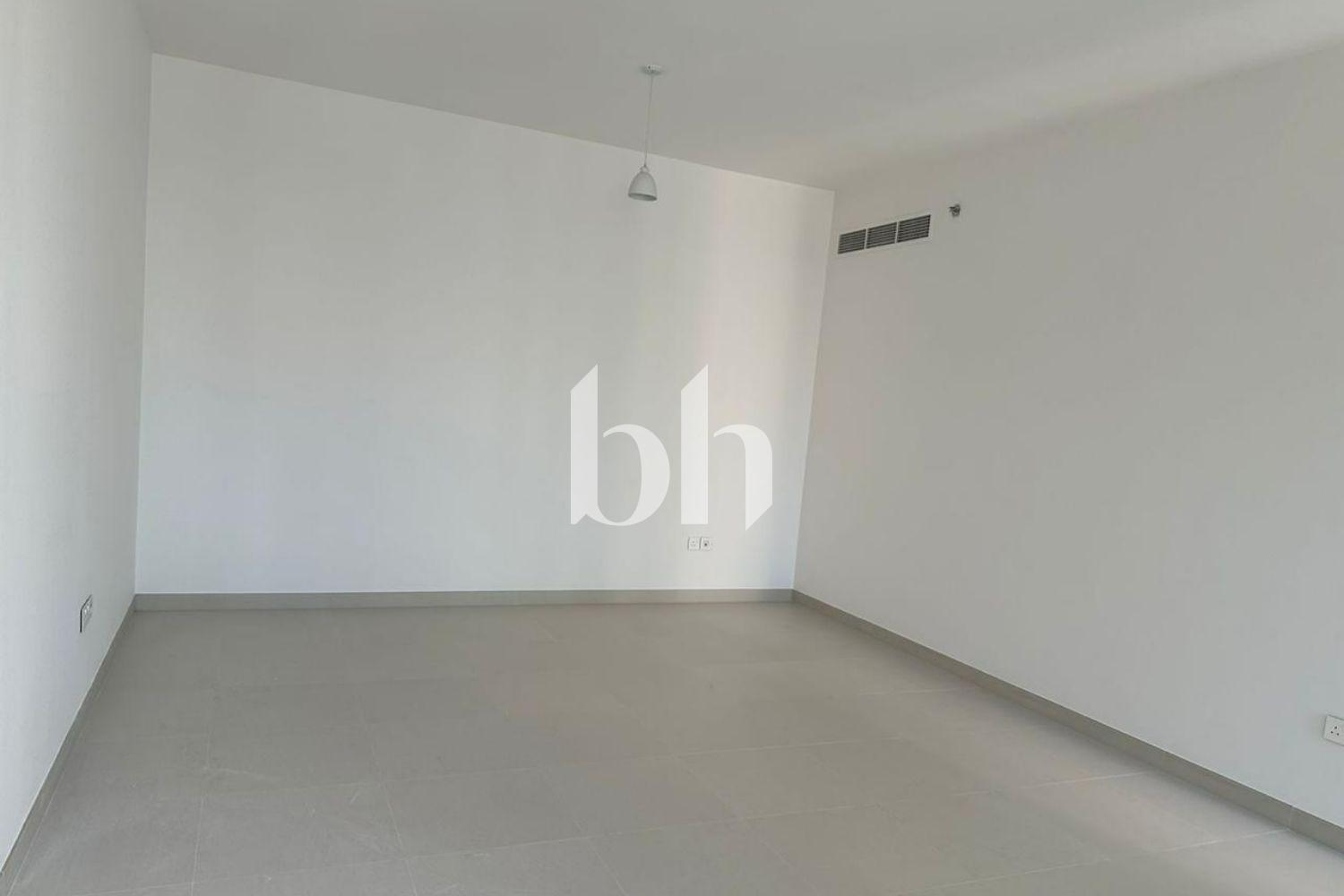 Naseem Residence — photograph 4