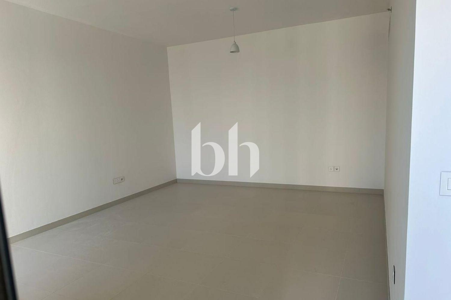 Naseem Residence — photograph 5