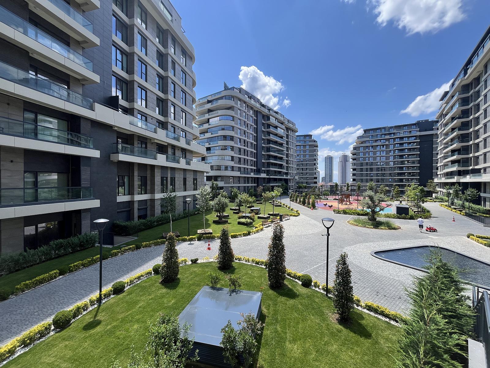 Apartments in Esentepe, Kartal (IST-01798) — photograph 2