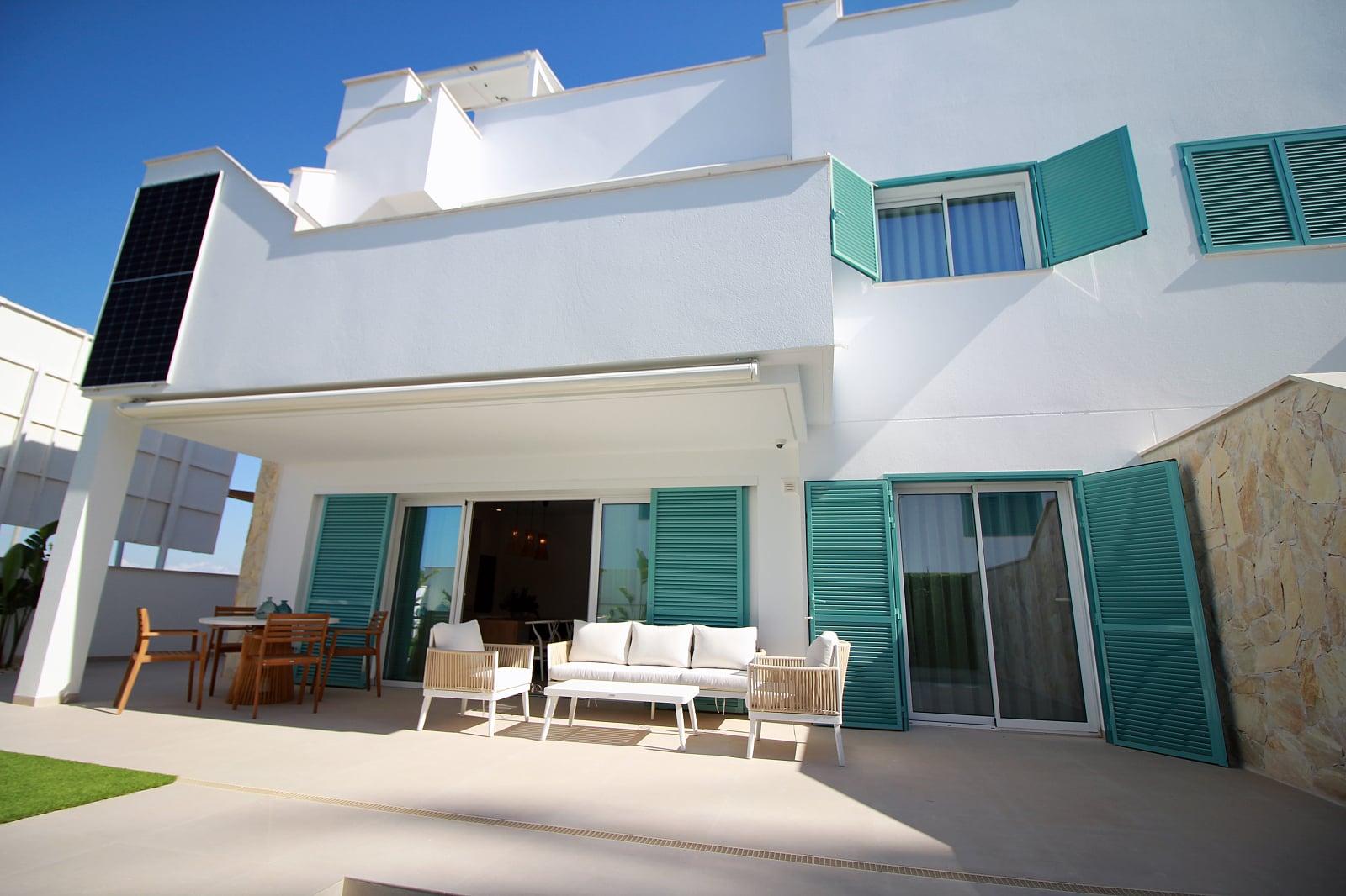 Apartments in El Mojón, Pilar de la Horadada (ALC-01258) — photograph 1