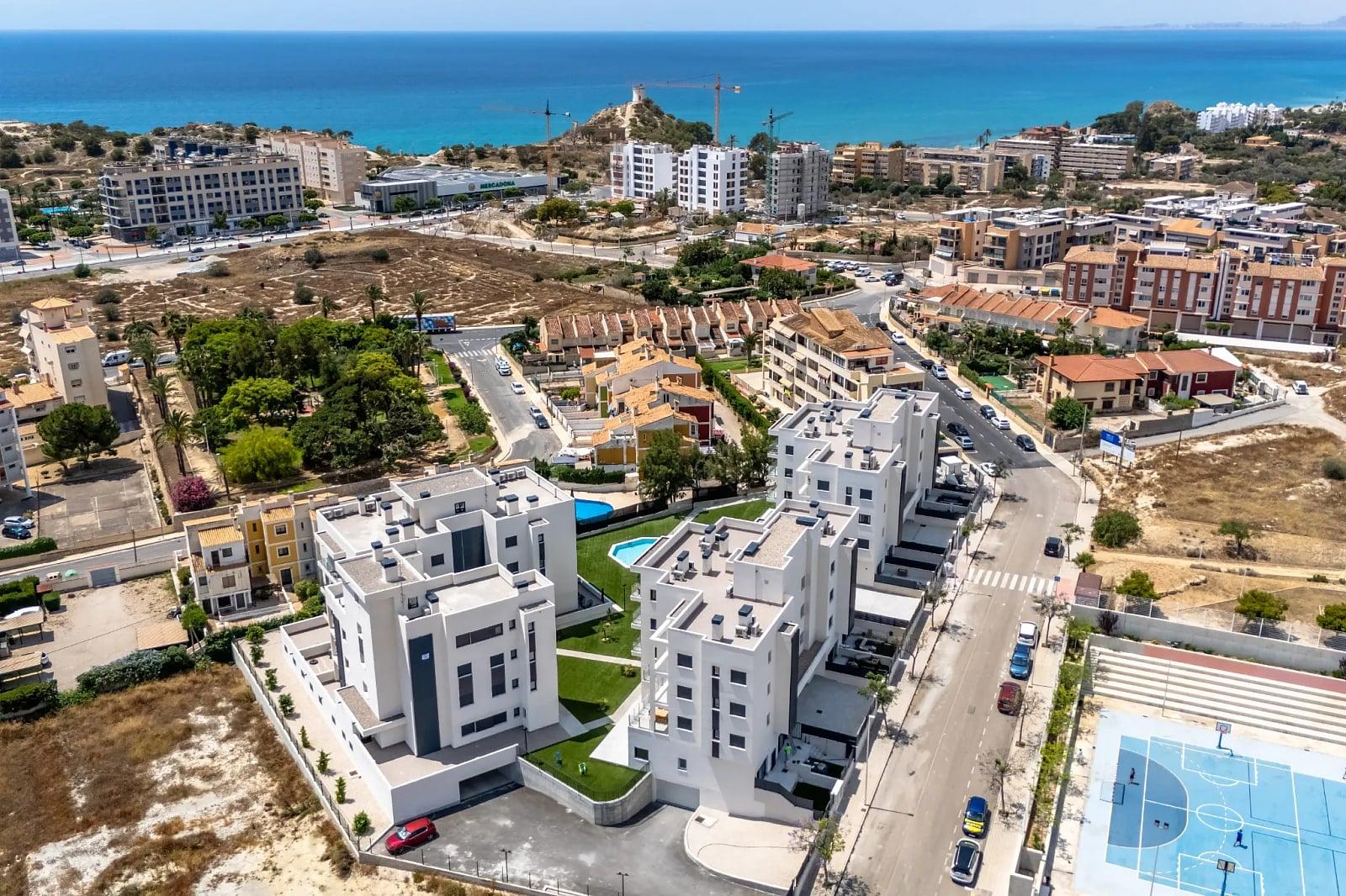 Apartments in La Vila Joyosa Centro, Villajoyosa (ALC-01261) — photograph 1