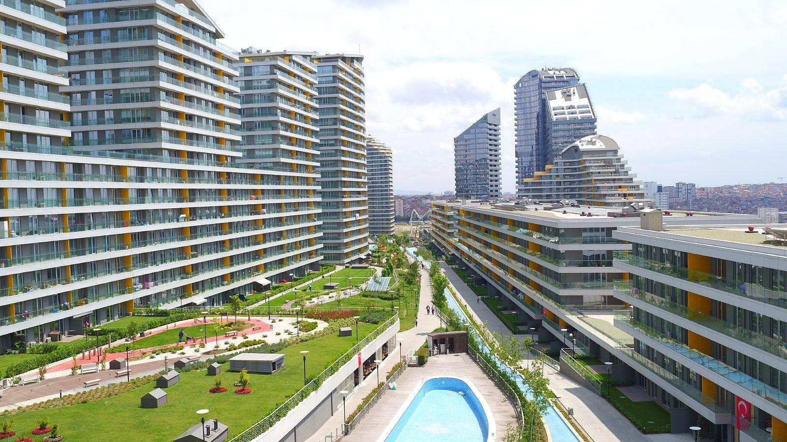Apartments in Göztepe, Bağcılar (IST-01856) — photograph 2