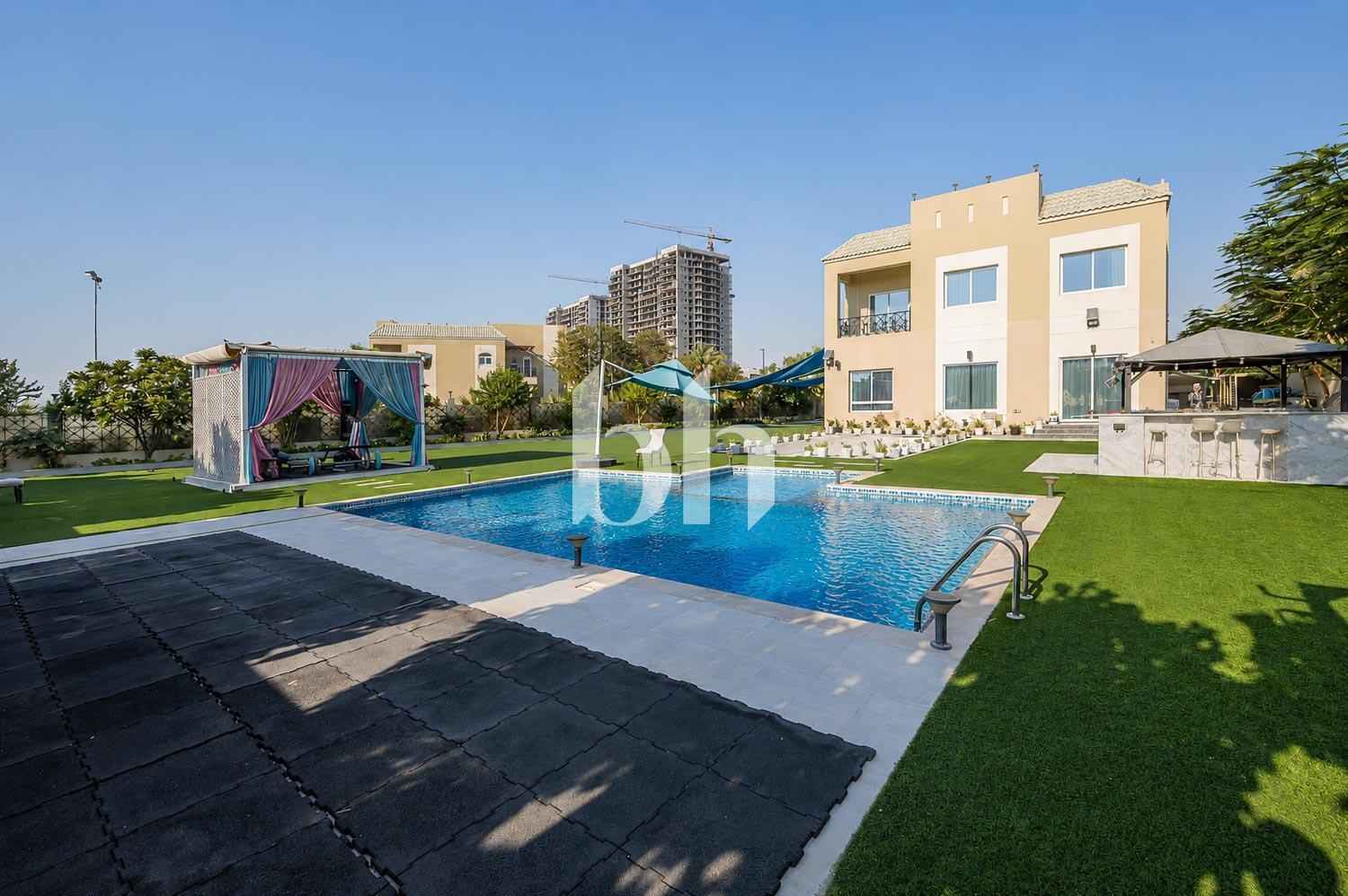 B Villas — photograph 2
