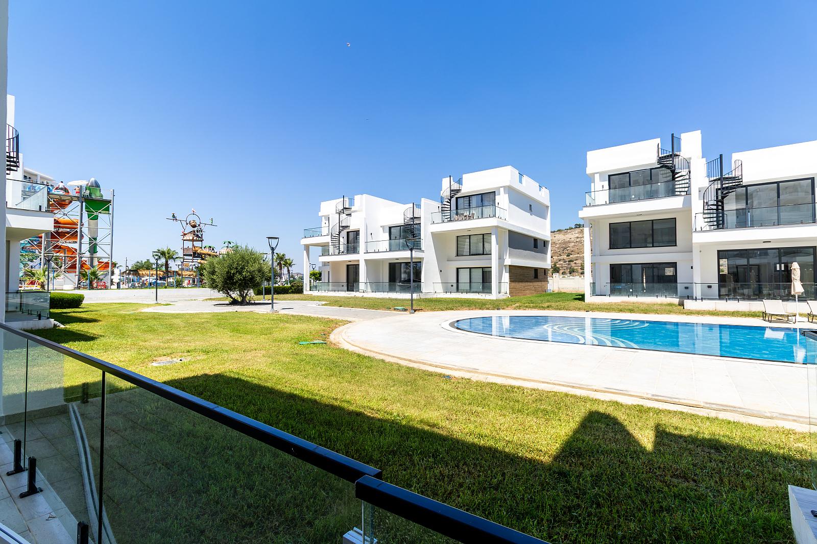 Apartments in Kalecik, İskele (ECN-00065) — photograph 1