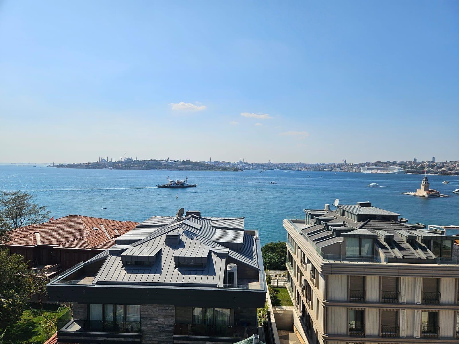 Apartments in Salacak, Üsküdar (IST-01744) — photograph 1